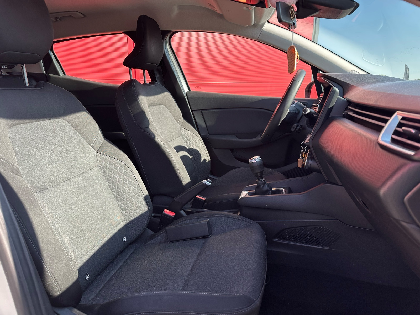Renault CLIO V 1,5 DCI 75 CH BUSINESS EDITION – GARANTIE 12 MOIS — photo 15