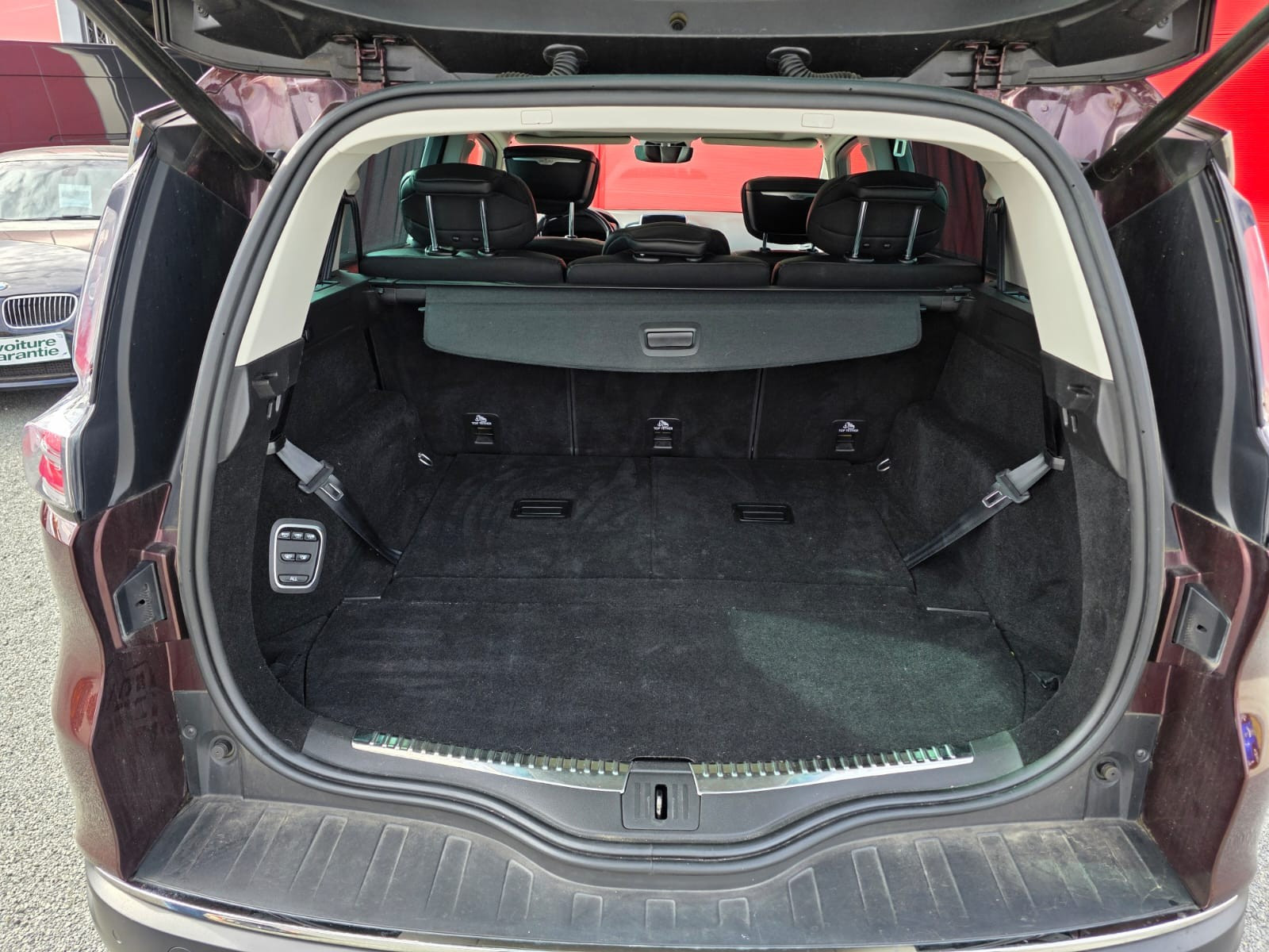Renault Espace 2.0 Blue dCi 200ch Initiale Paris EDC 7 places – Garantie 12 mois — photo 31