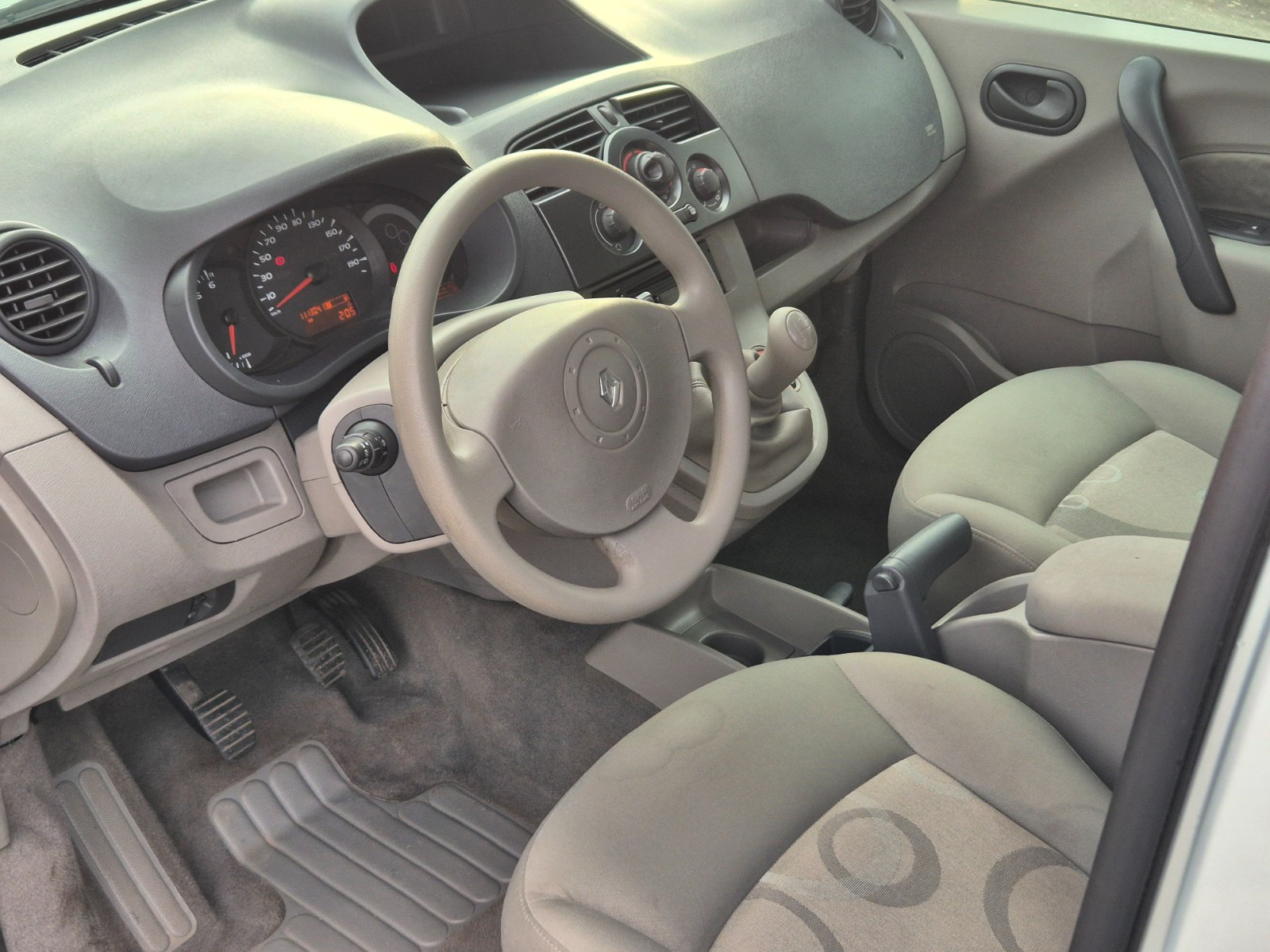 Renault KANGOO II TPMR  - vue 1