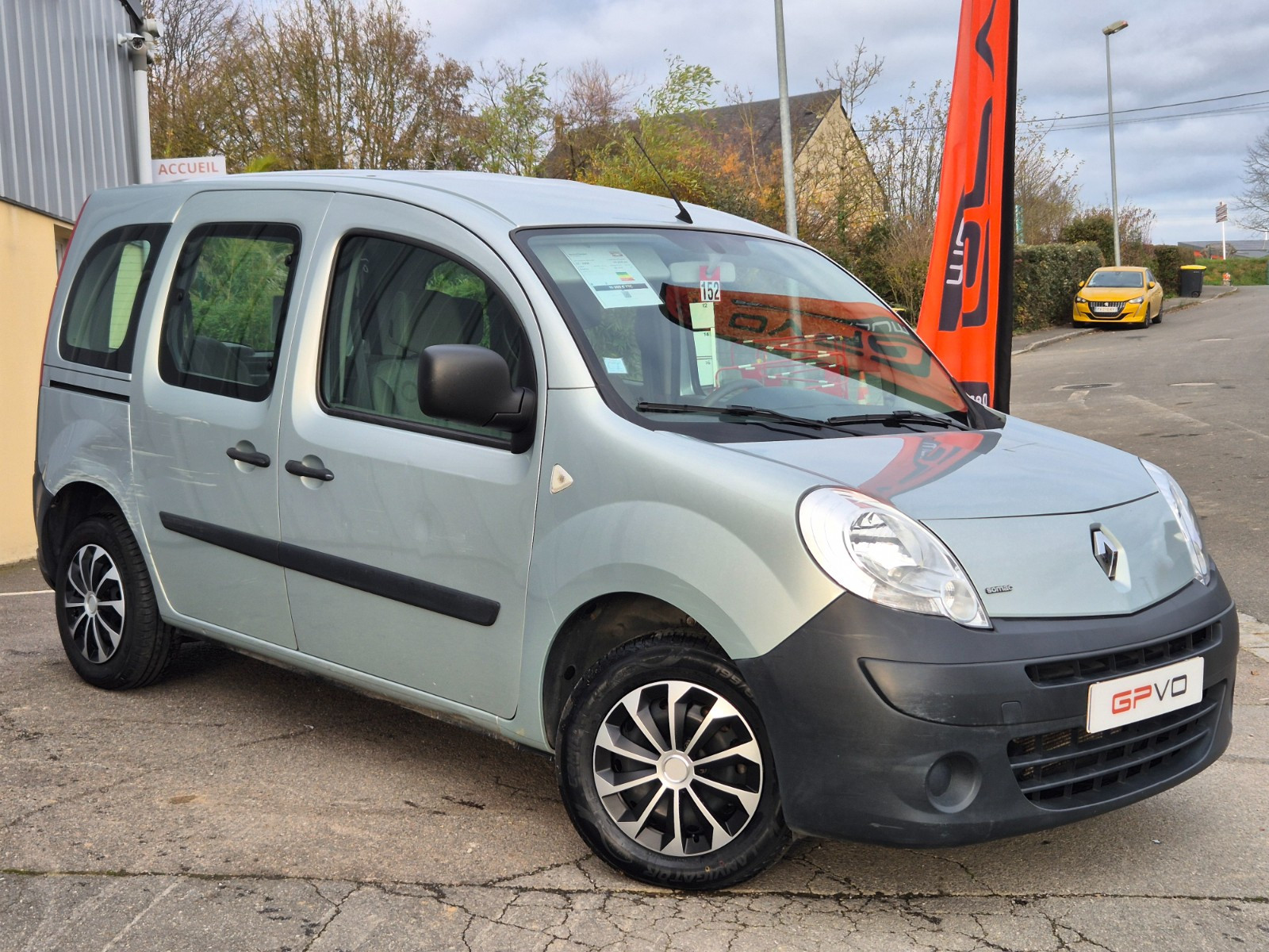 Renault KANGOO II TPMR  - vue 1