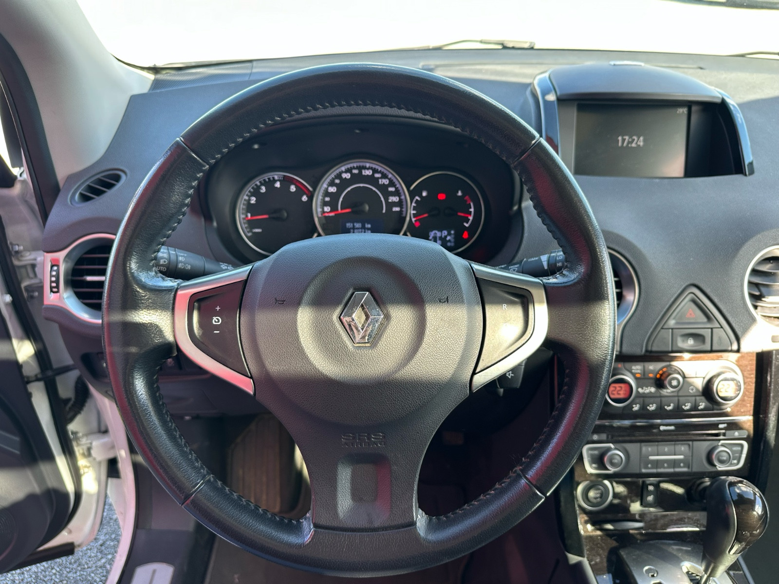Renault KOLEOS 2.0 DCI 173 CH BOSE EDITION-GARANTIE 12 MOIS — photo 26