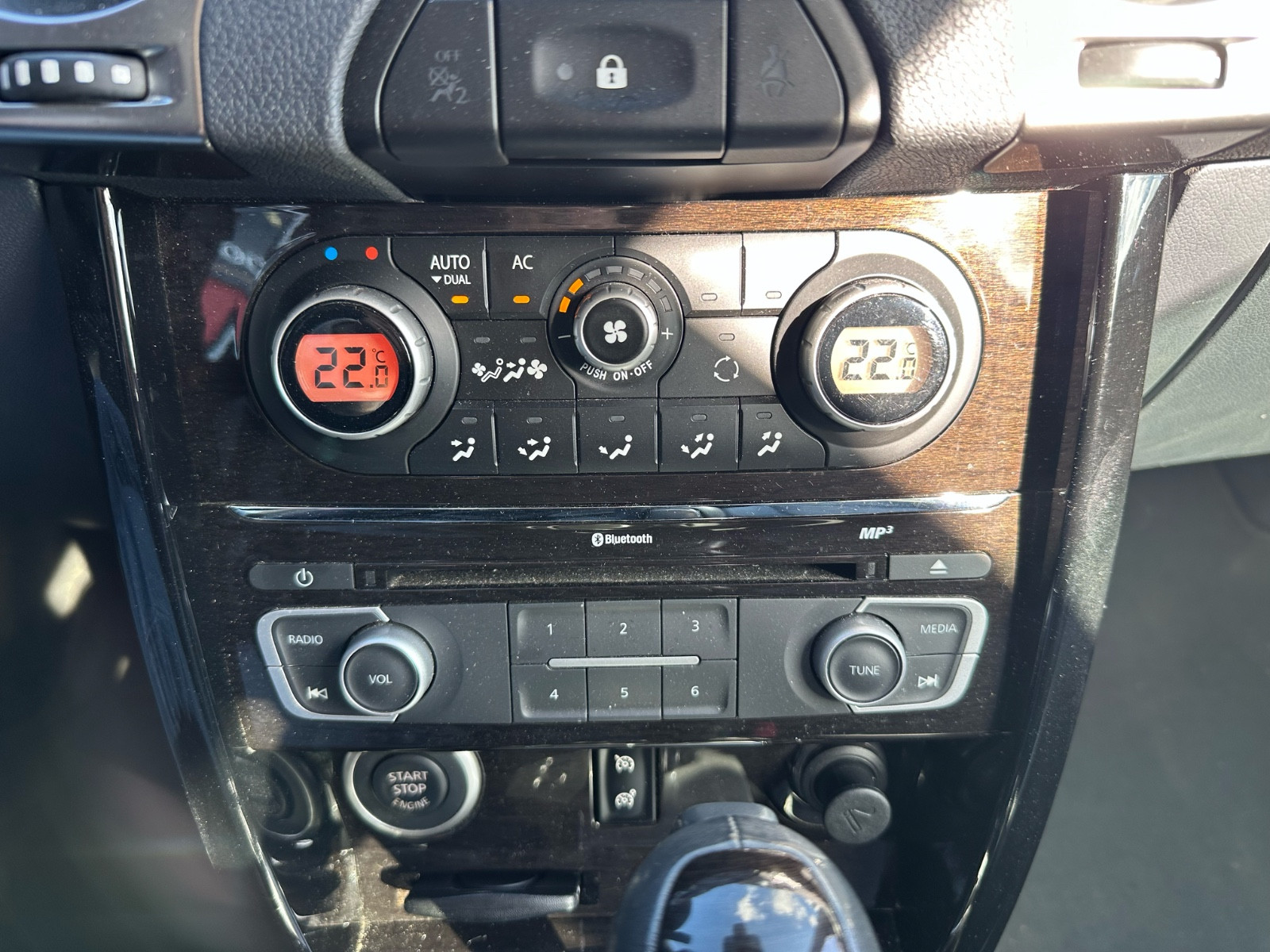 Renault KOLEOS 2.0 DCI 173 CH BOSE EDITION-GARANTIE 12 MOIS — photo 32