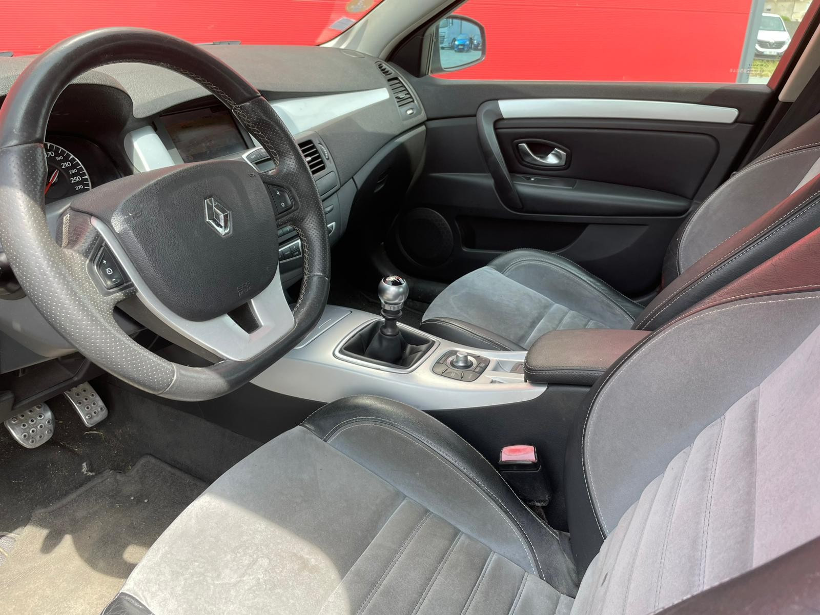 Renault Laguna GT 2.0 180 CV – GARANTIE 12 MOIS — photo 9