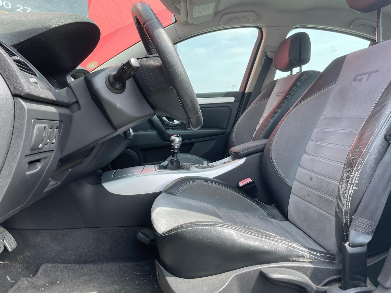 Renault Laguna GT 2.0 180 CV – GARANTIE 12 MOIS — photo 10