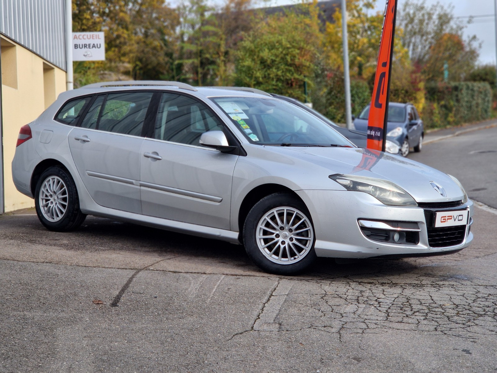 Renault LAGUNA III BREAK - vue 1