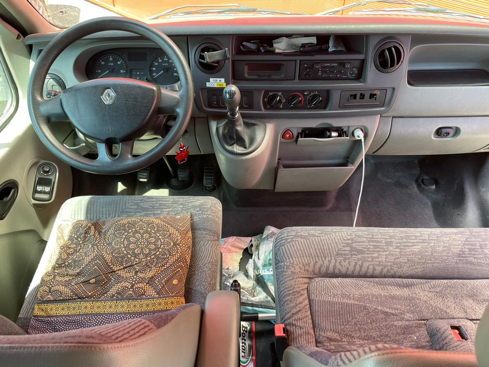 Renault Master II Phase 2 Combi 9 PLACES PHASE 2 1.9 DCI 82CV – GARANTIE 12 MOIS — photo 7