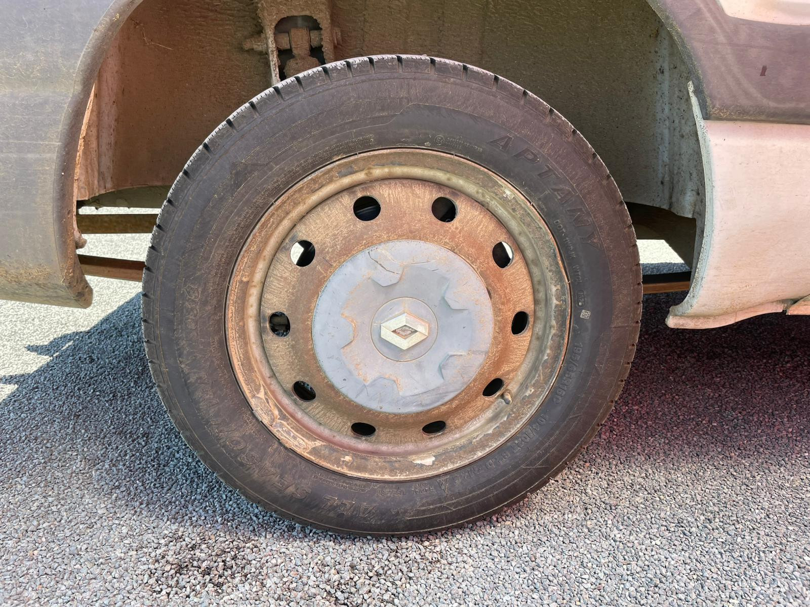 Renault Master II Phase 2 Combi 9 PLACES PHASE 2 1.9 DCI 82CV – GARANTIE 12 MOIS — photo 22