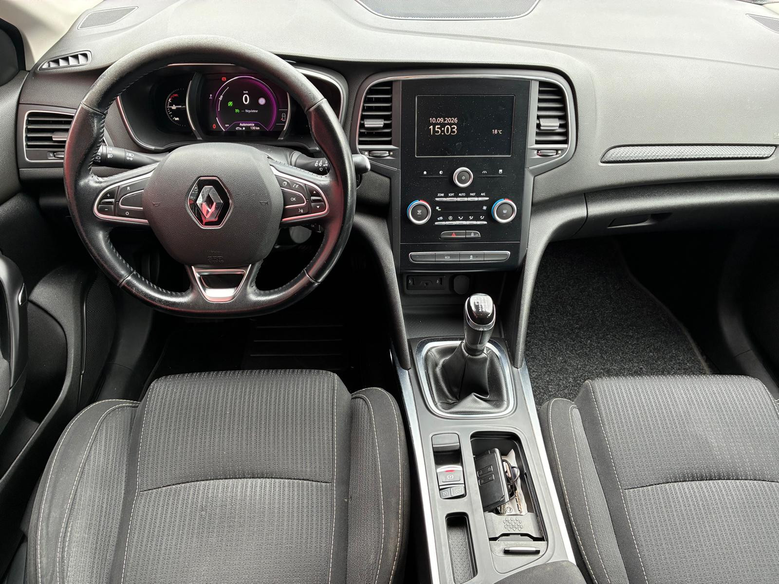 Renault Mégane 1.2 TCe 100ch energy Limited – GARANTIE 12 MOIS — photo 9