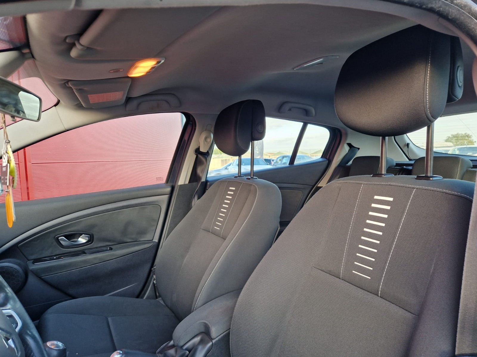 Renault Mégane 1.5 dCi 110ch FAP Authentique eco² — photo 14