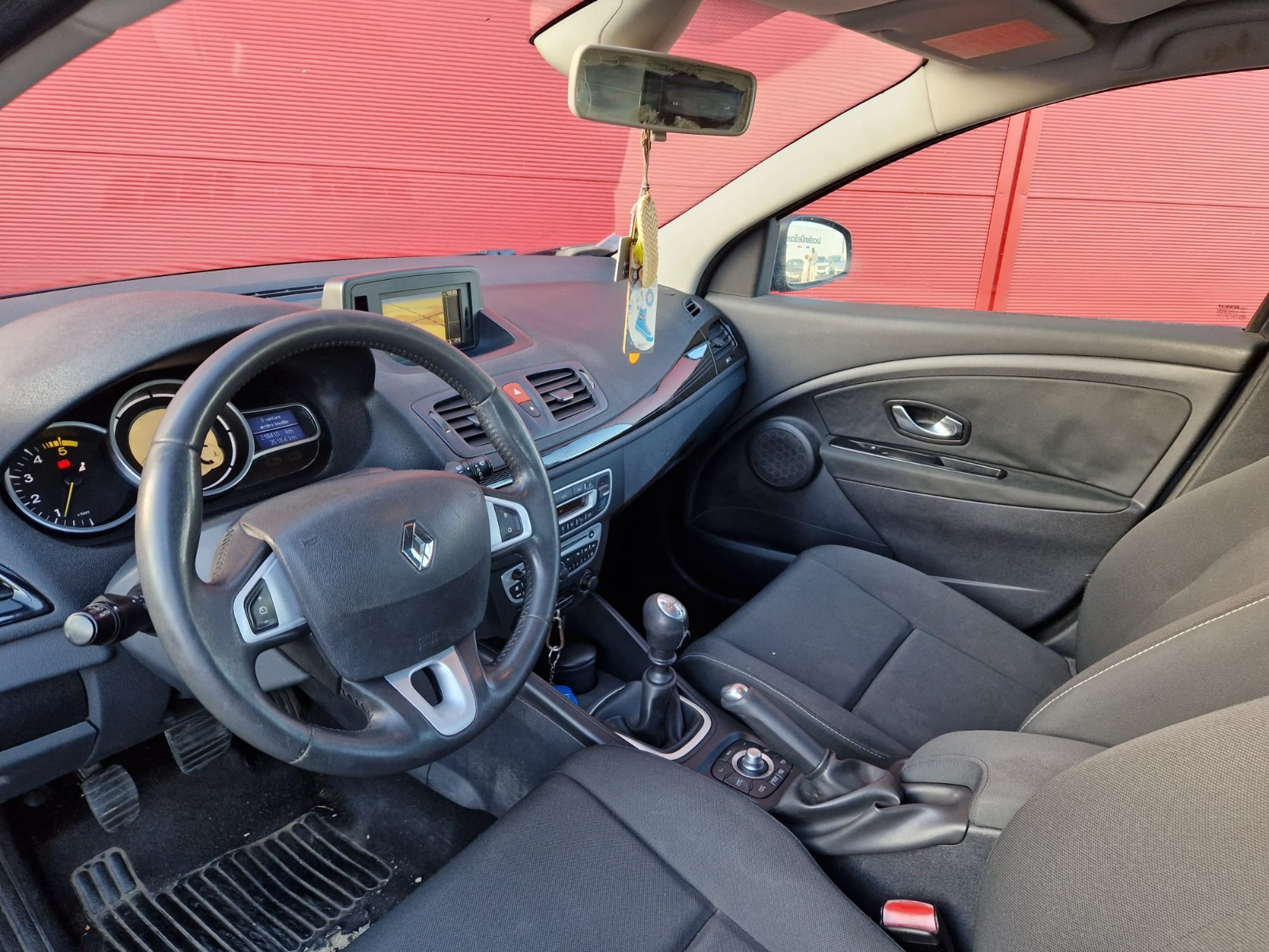 Renault Mégane 1.5 dCi 110ch FAP Authentique eco² — photo 13