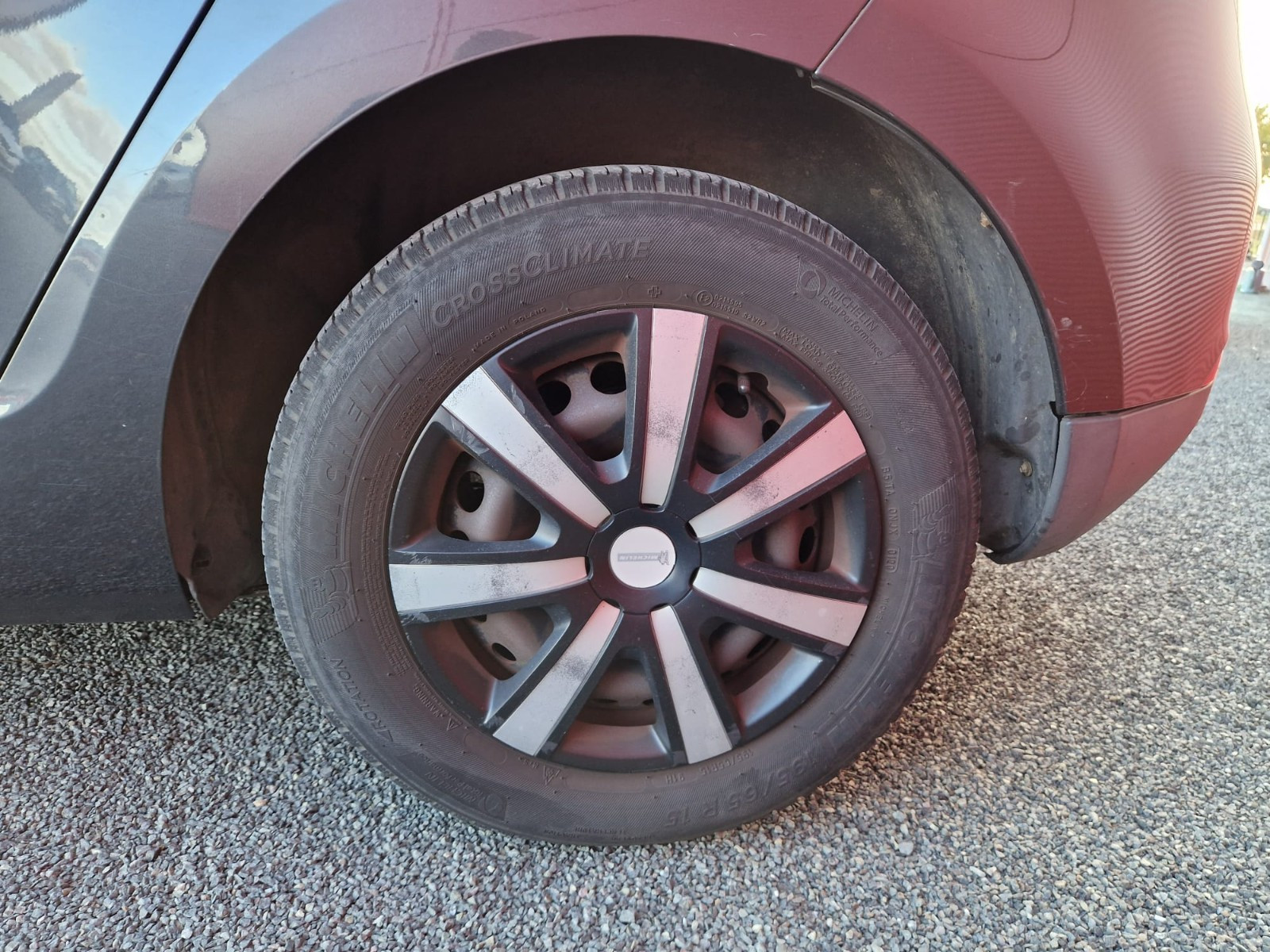 Renault Mégane 1.5 dCi 110ch FAP Authentique eco² — photo 10