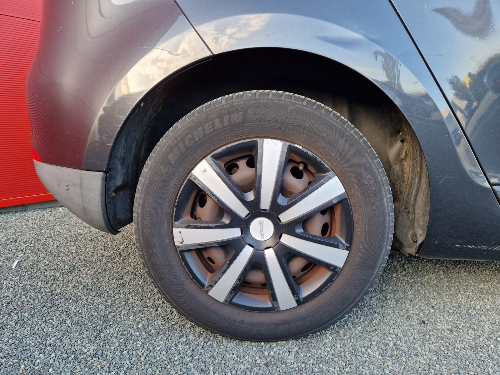 Renault Mégane 1.5 dCi 110ch FAP Authentique eco² — photo 11