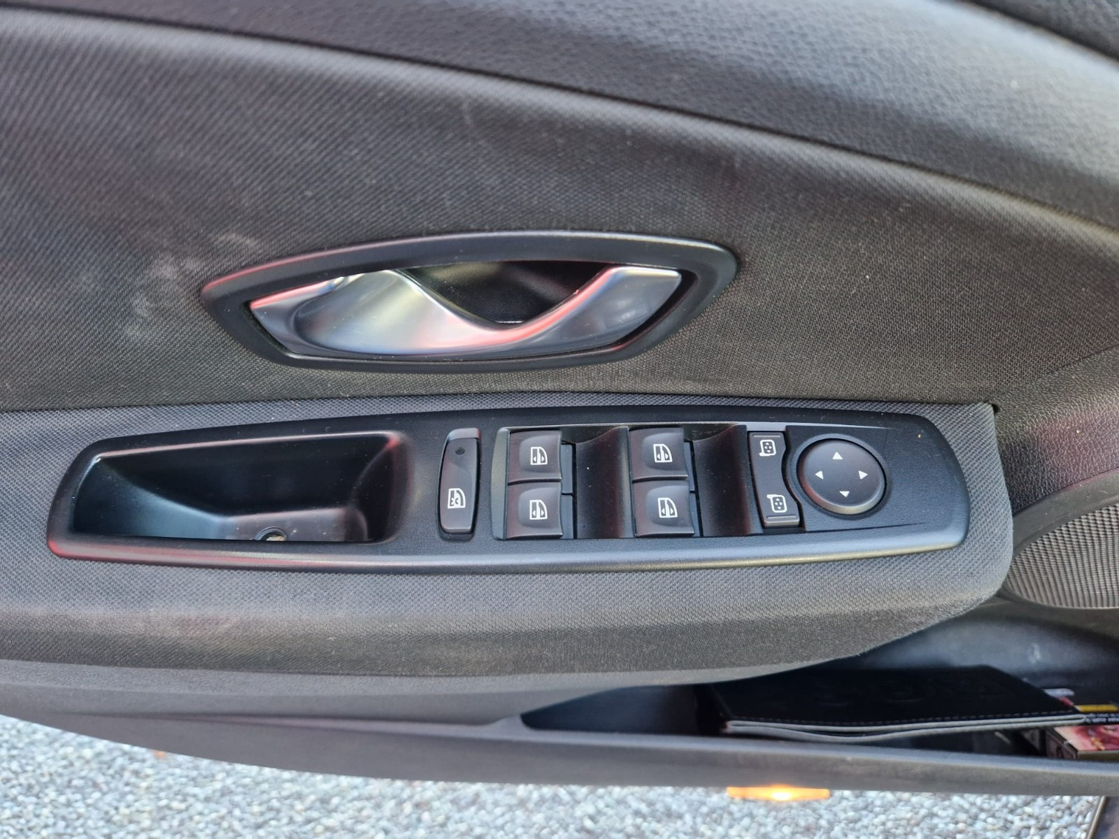 Renault Mégane 1.5 dCi 110ch FAP Authentique eco² — photo 19