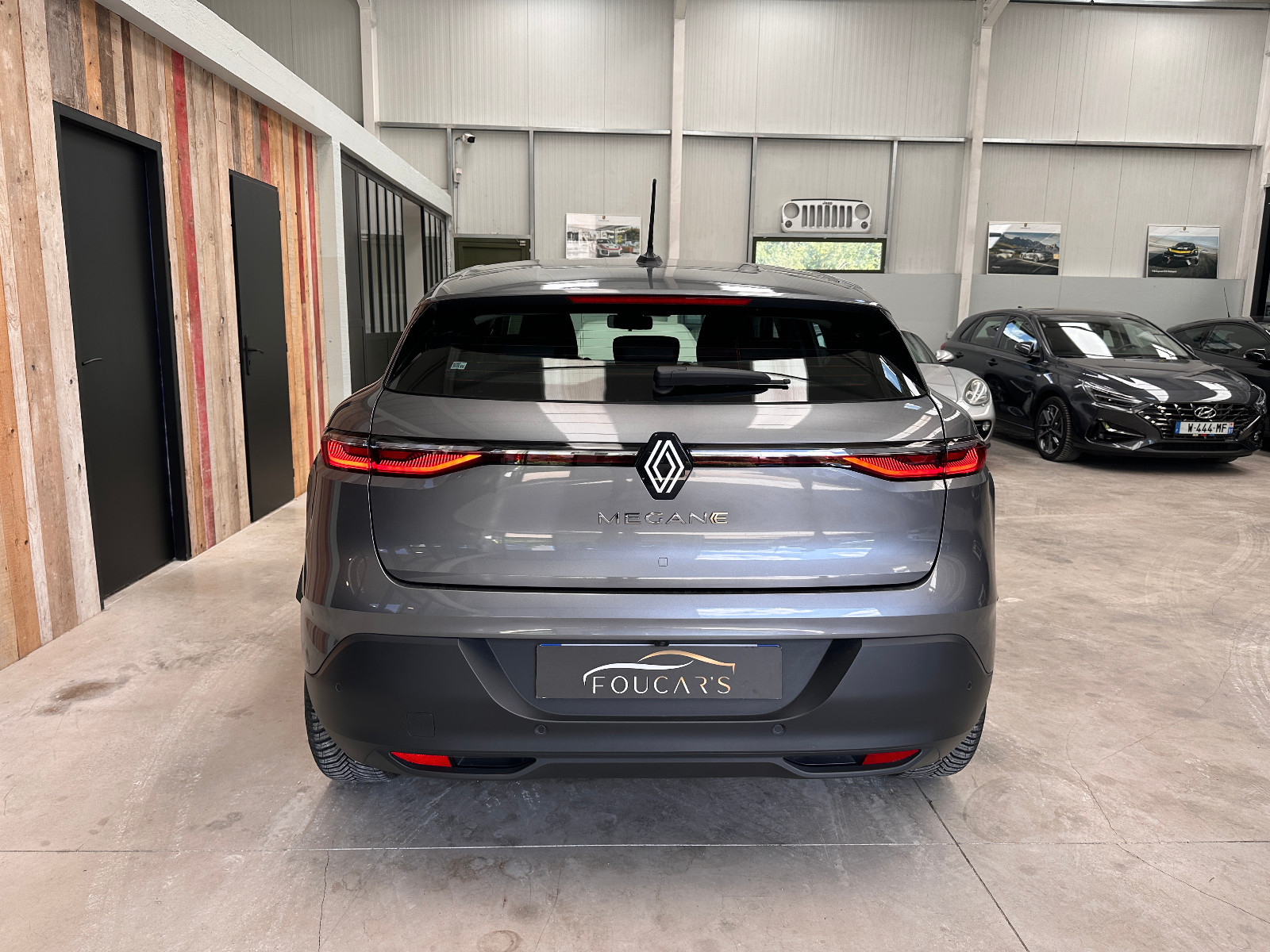 Renault MEGANE E-TECH ELECTRIC - vue 1