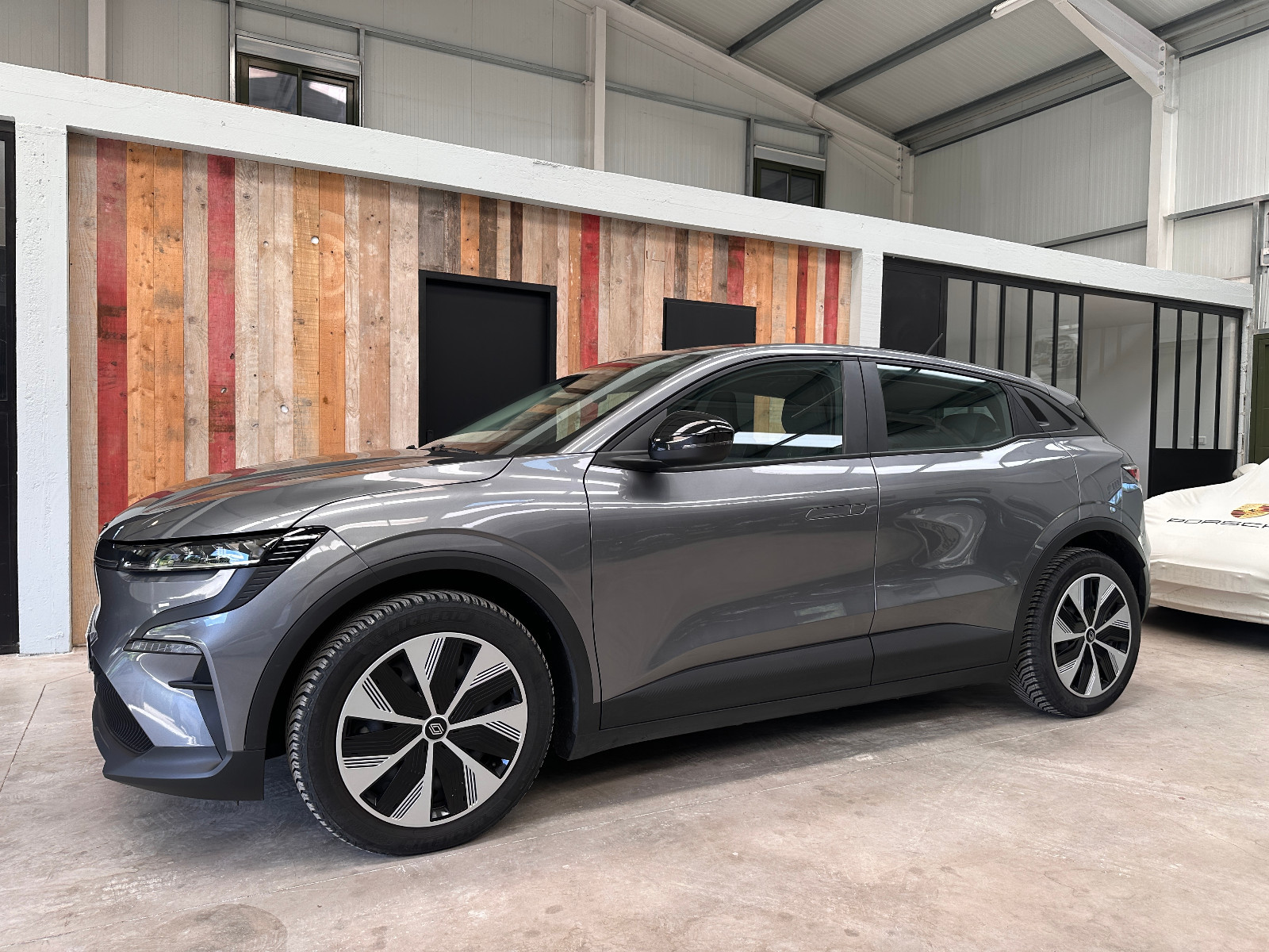 Renault MEGANE E-TECH ELECTRIC - vue 1