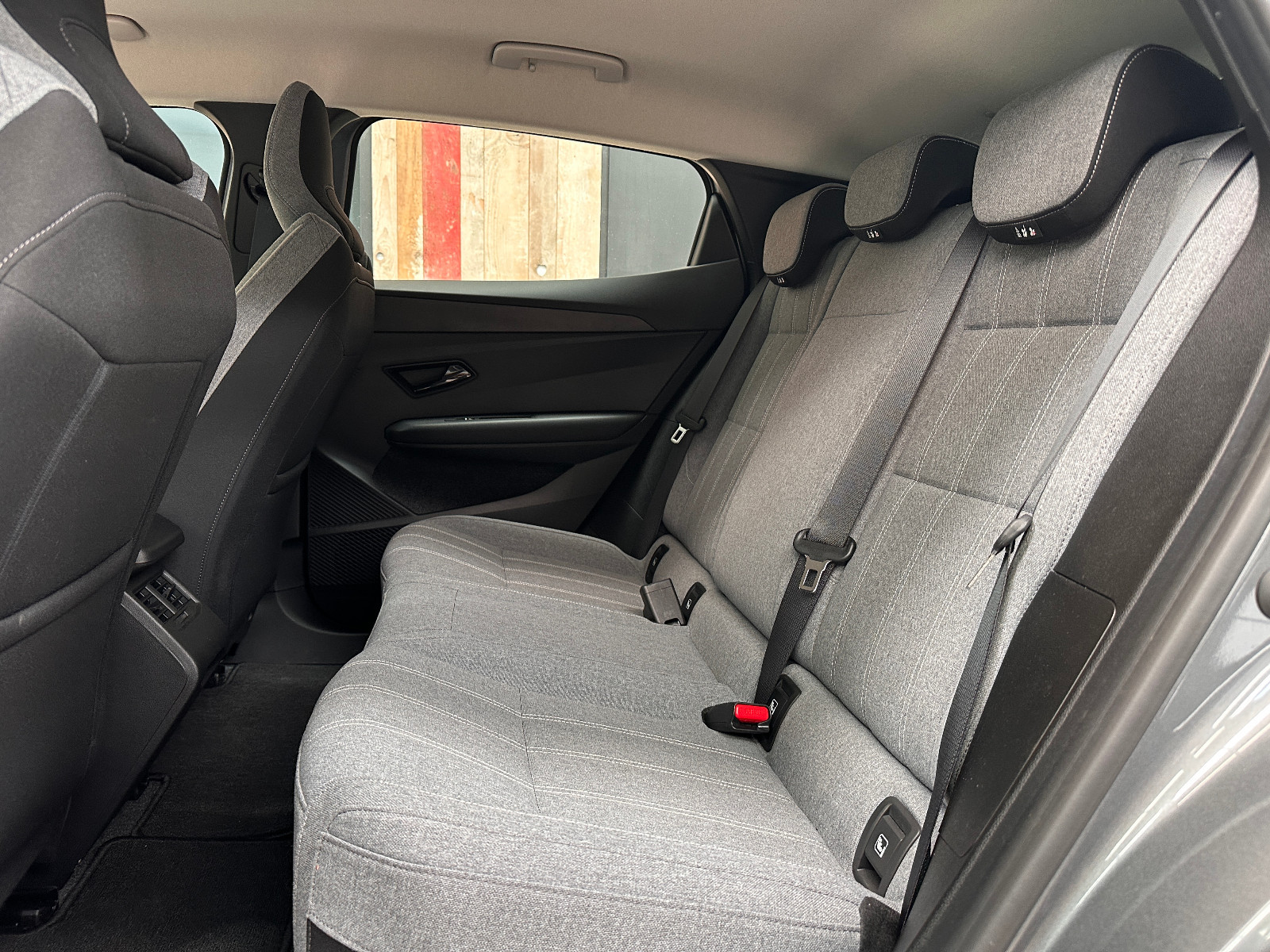 Renault MEGANE E-TECH ELECTRIC - vue 1
