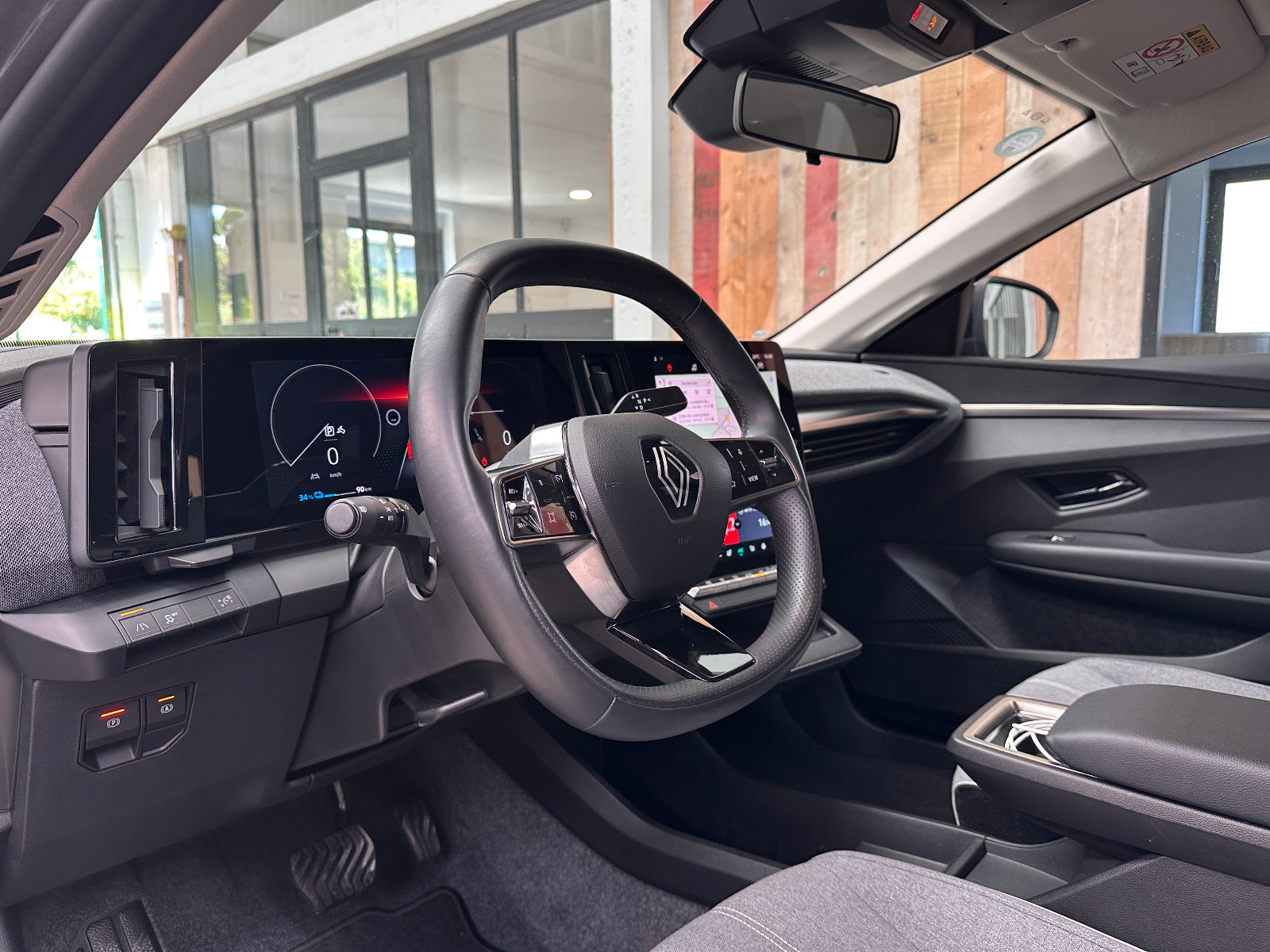 Renault MEGANE E-TECH ELECTRIC - vue 1