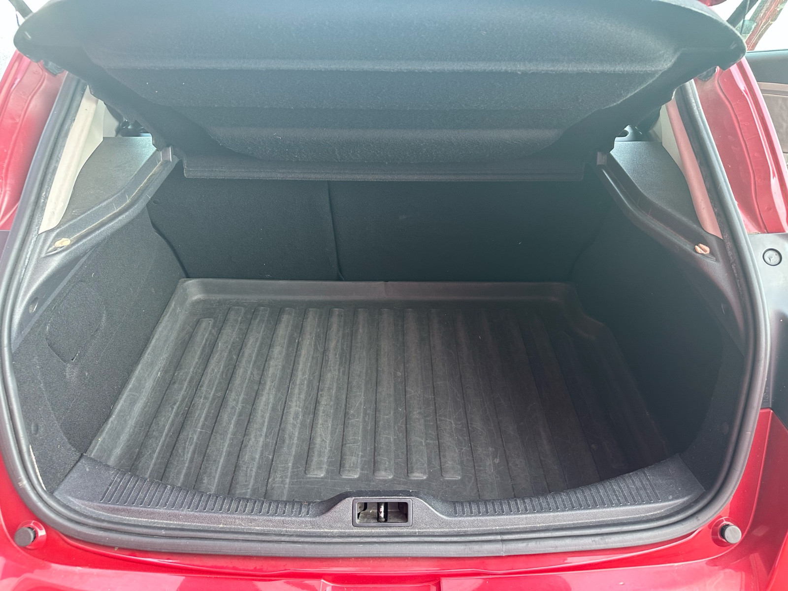 Renault Megane 3 Berline 5 ptes 1.9 DCI 131 CH AUTHENTIQUE – GARANTIE 12 MOIS — photo 9