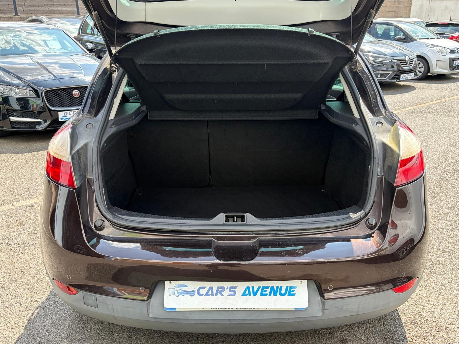 Renault MEGANE III BERLINE - vue 1