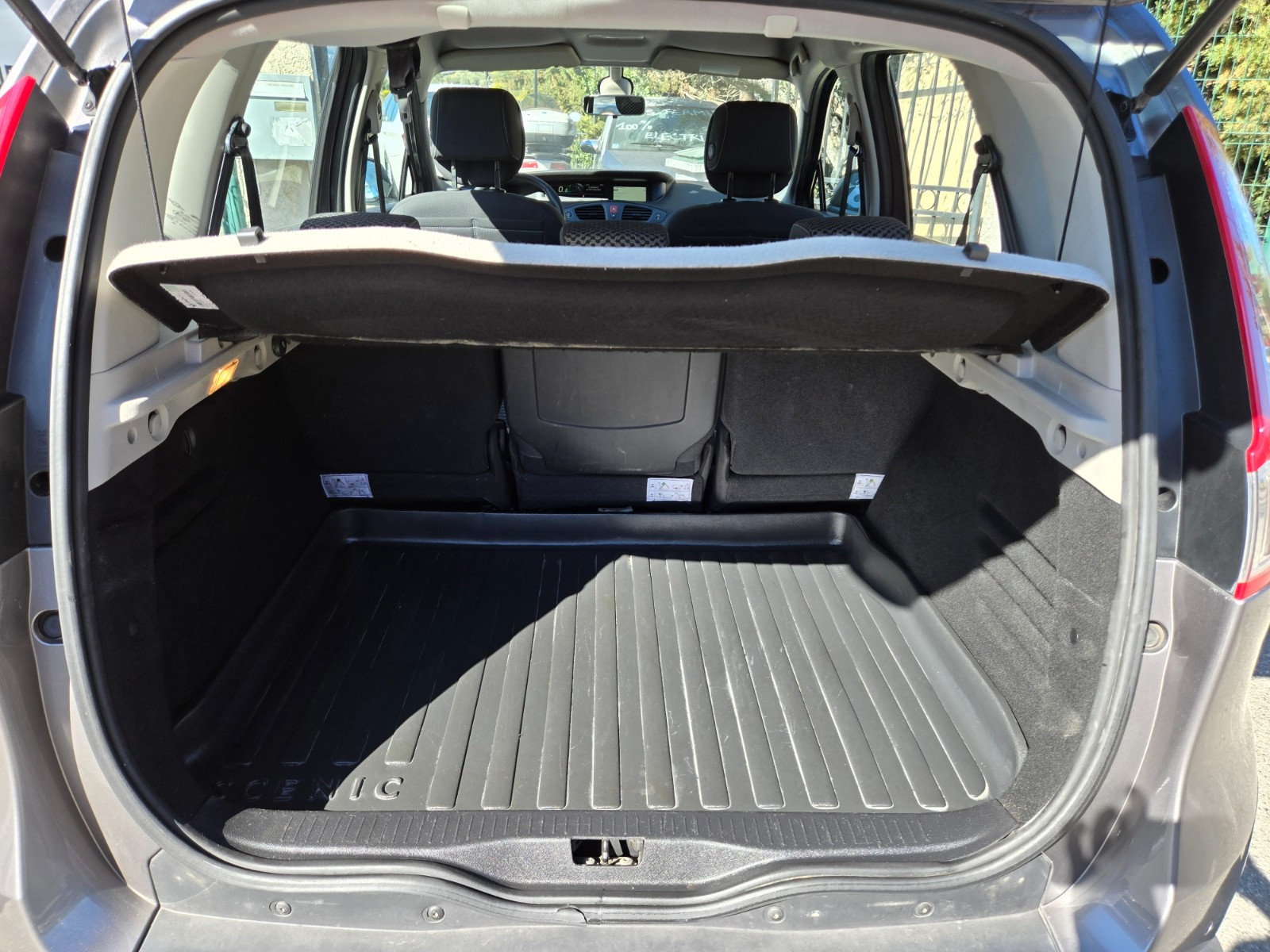 Renault Scénic - vue 1