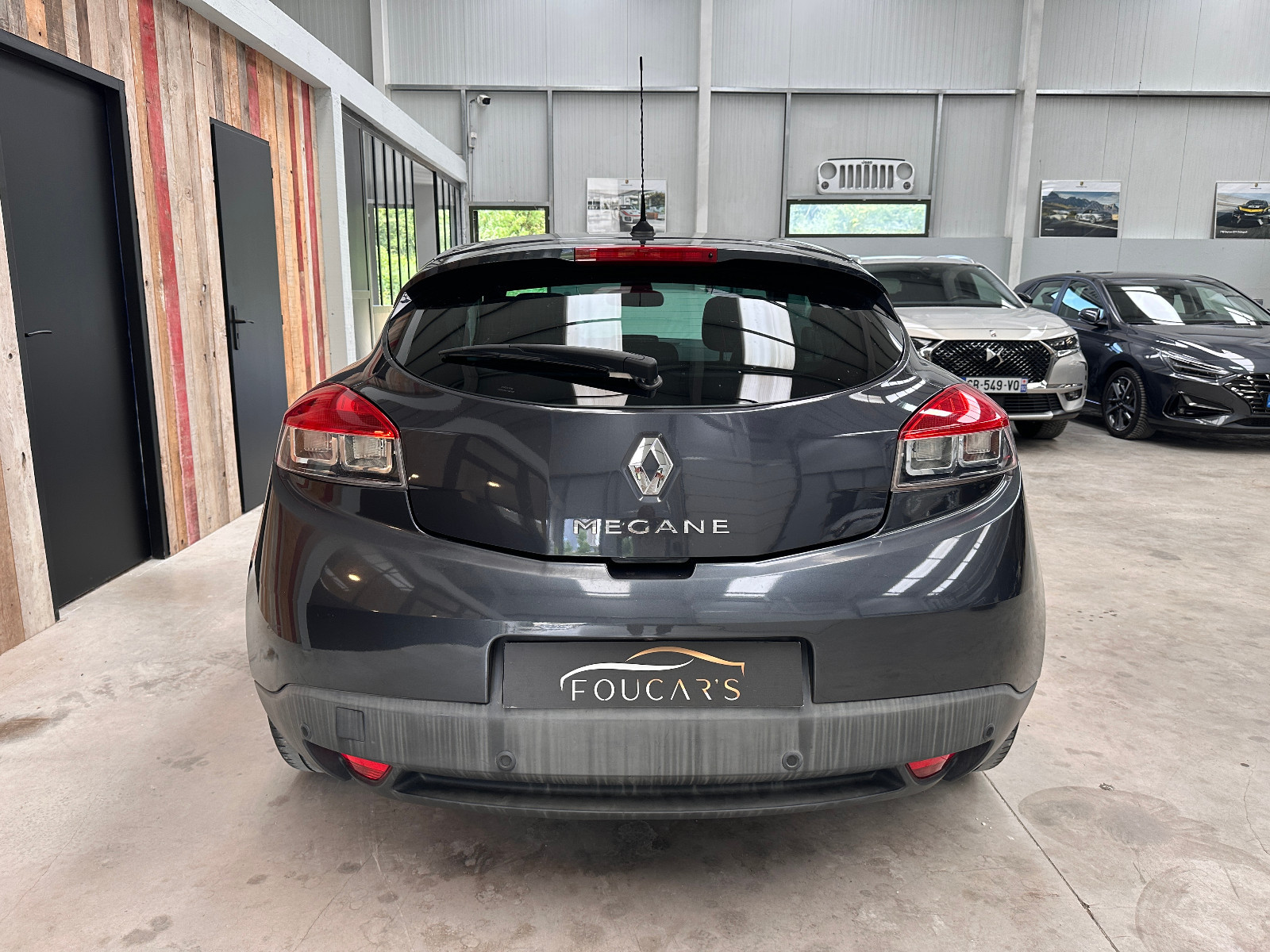 Renault MEGANE III COUPE - vue 1