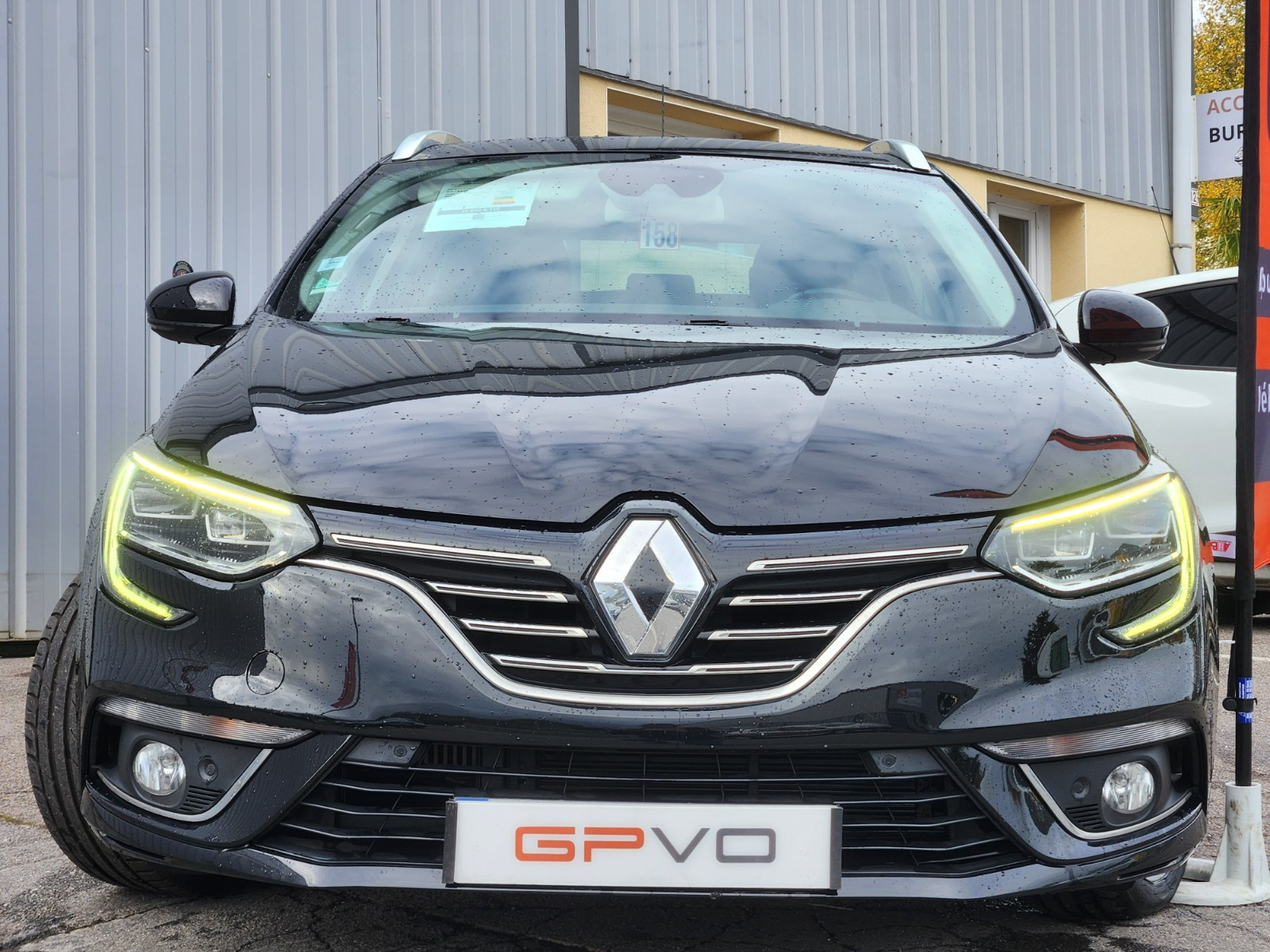 Renault MÉGANE IV - vue 1