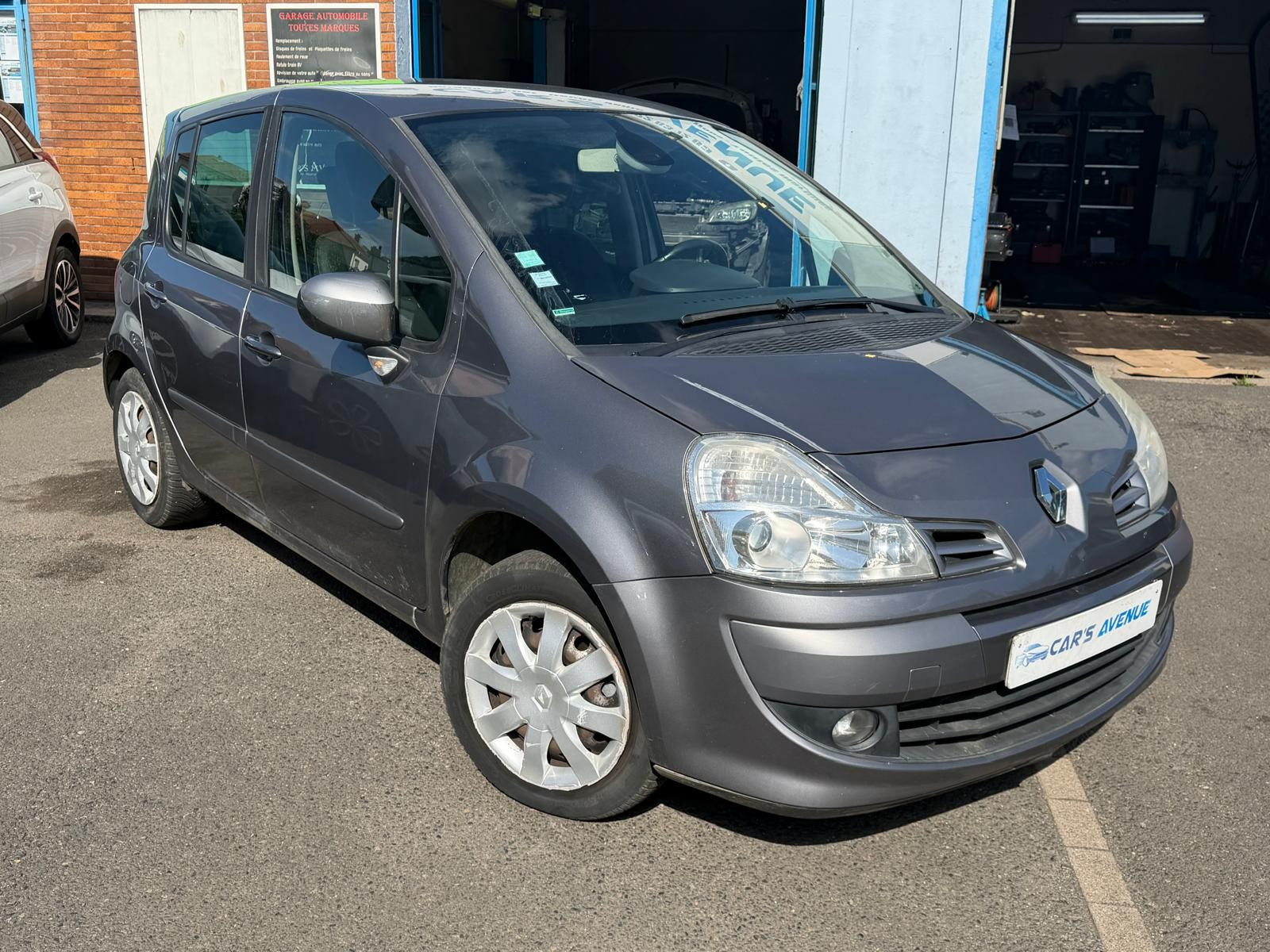 Renault Modus - vue 1