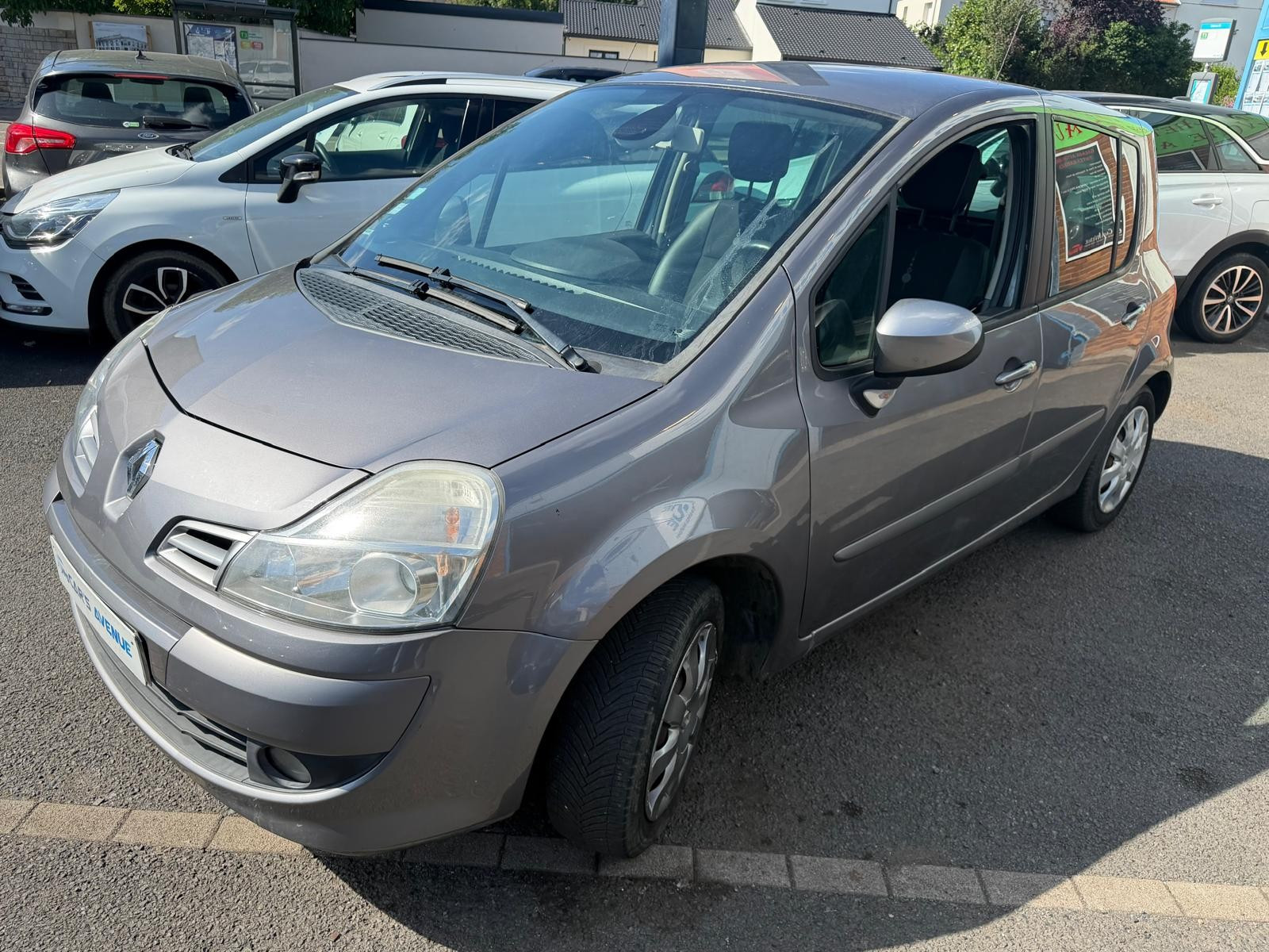 Renault Modus - vue 1