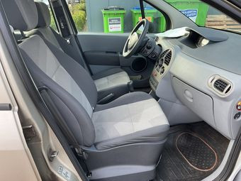 Renault Modus - vue 1
