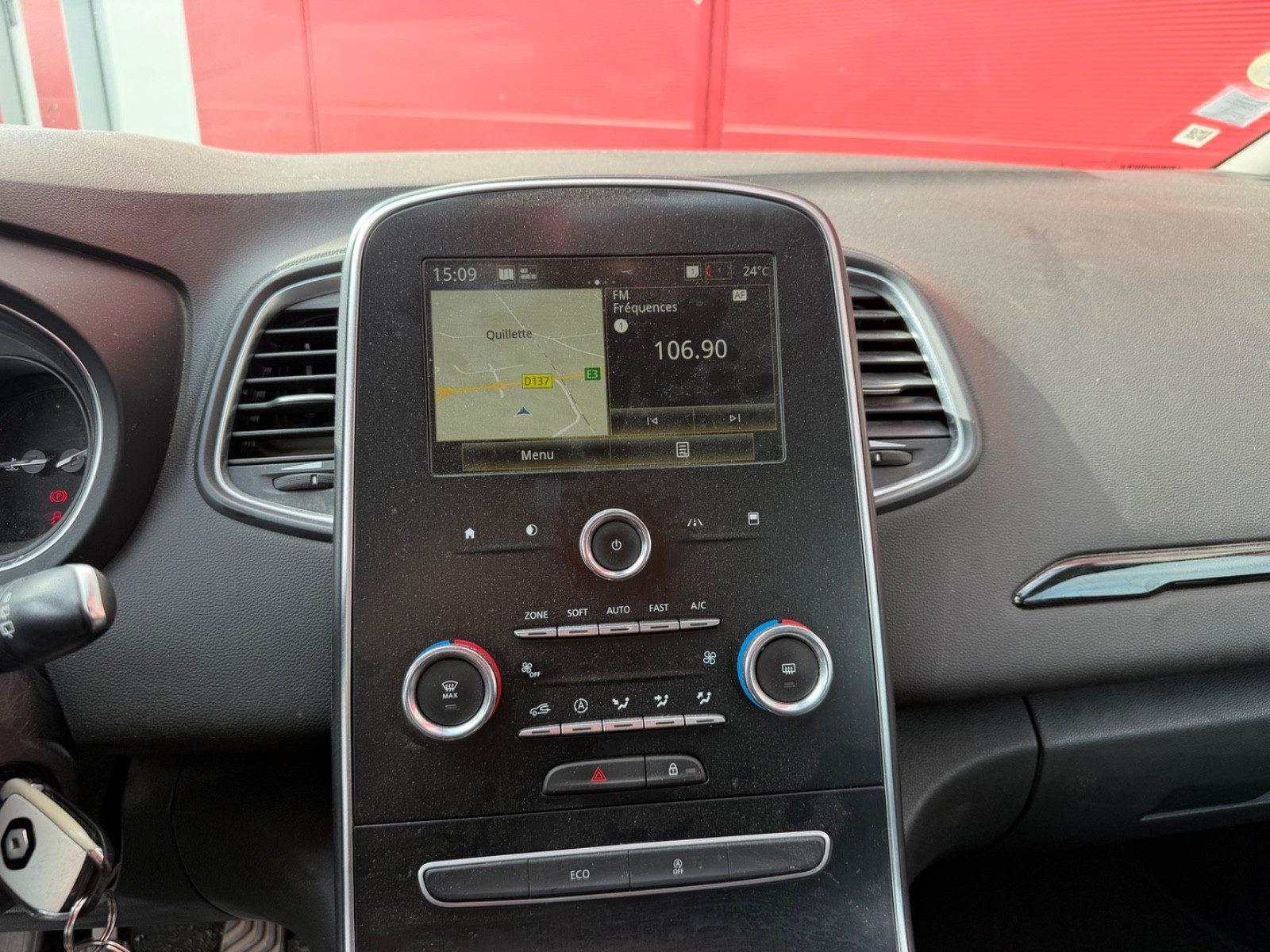Renault Scénic 1.5 DCI 110CH ENERGY BUSINESS 7 PLACES – GARANTIE 12 MOIS — photo 20