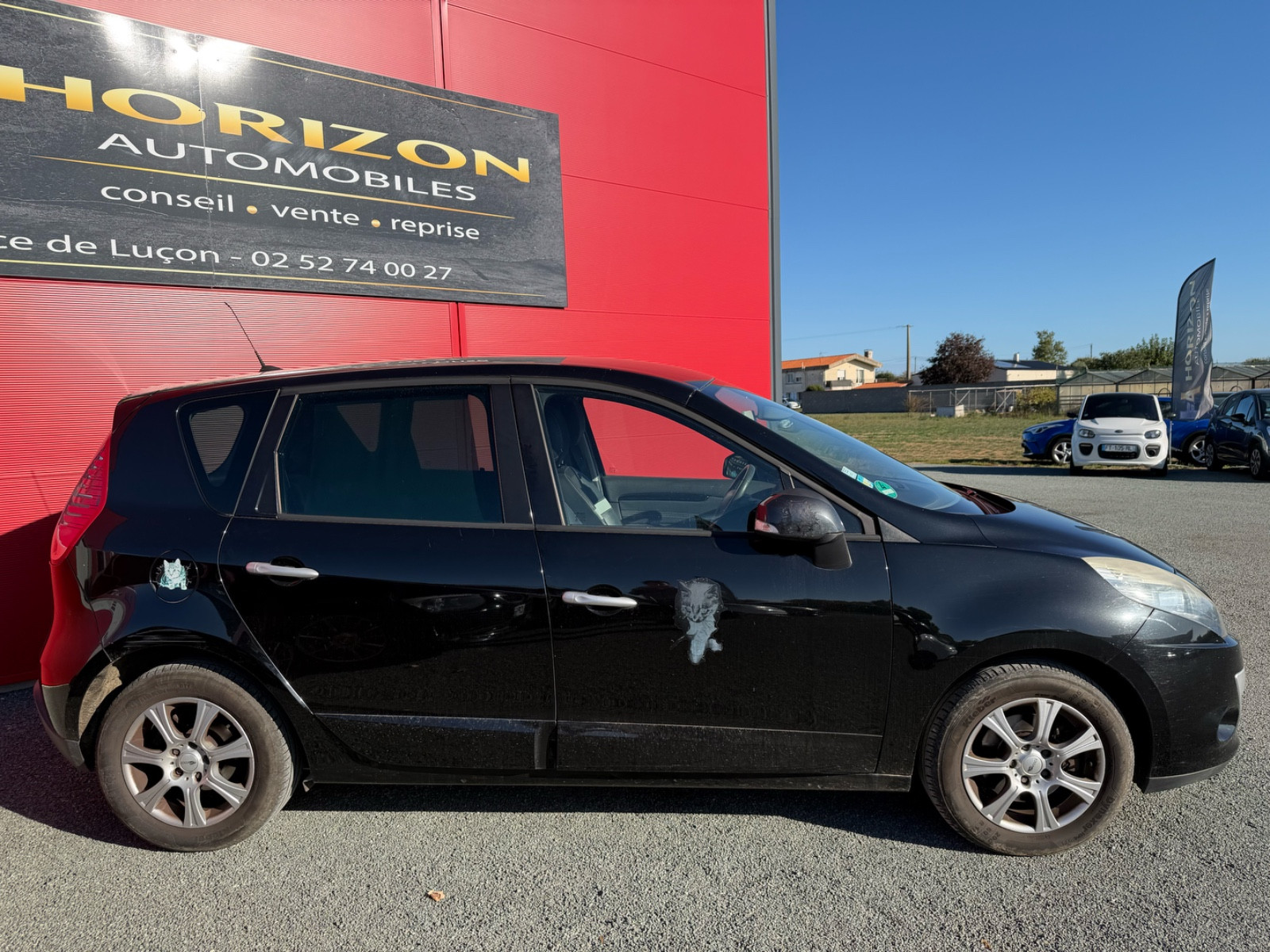 Renault Scénic 1.5 dCi 110ch FAP Privilège EDC Euro5 — photo 4