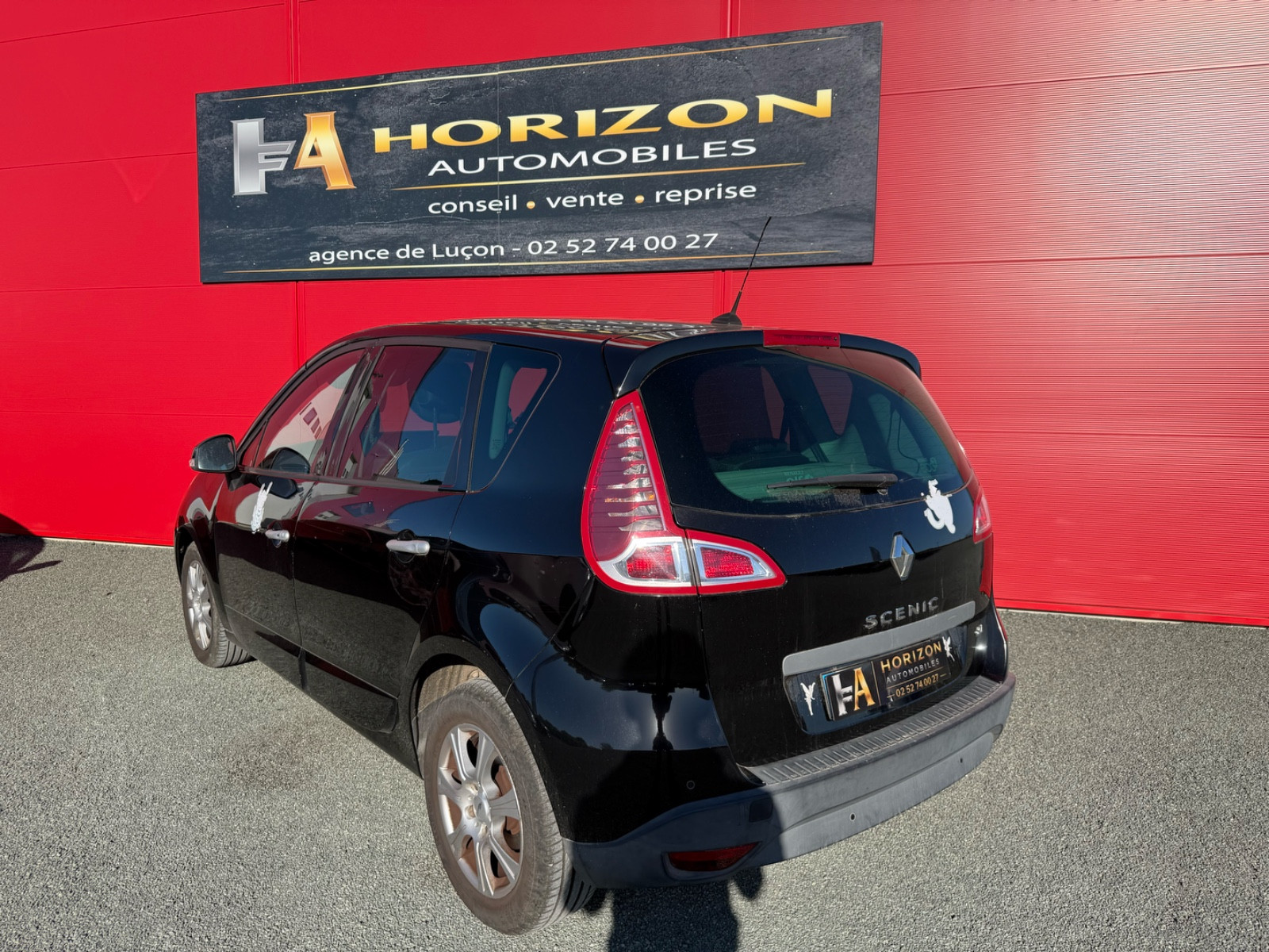 Renault Scénic 1.5 dCi 110ch FAP Privilège EDC Euro5 — photo 5