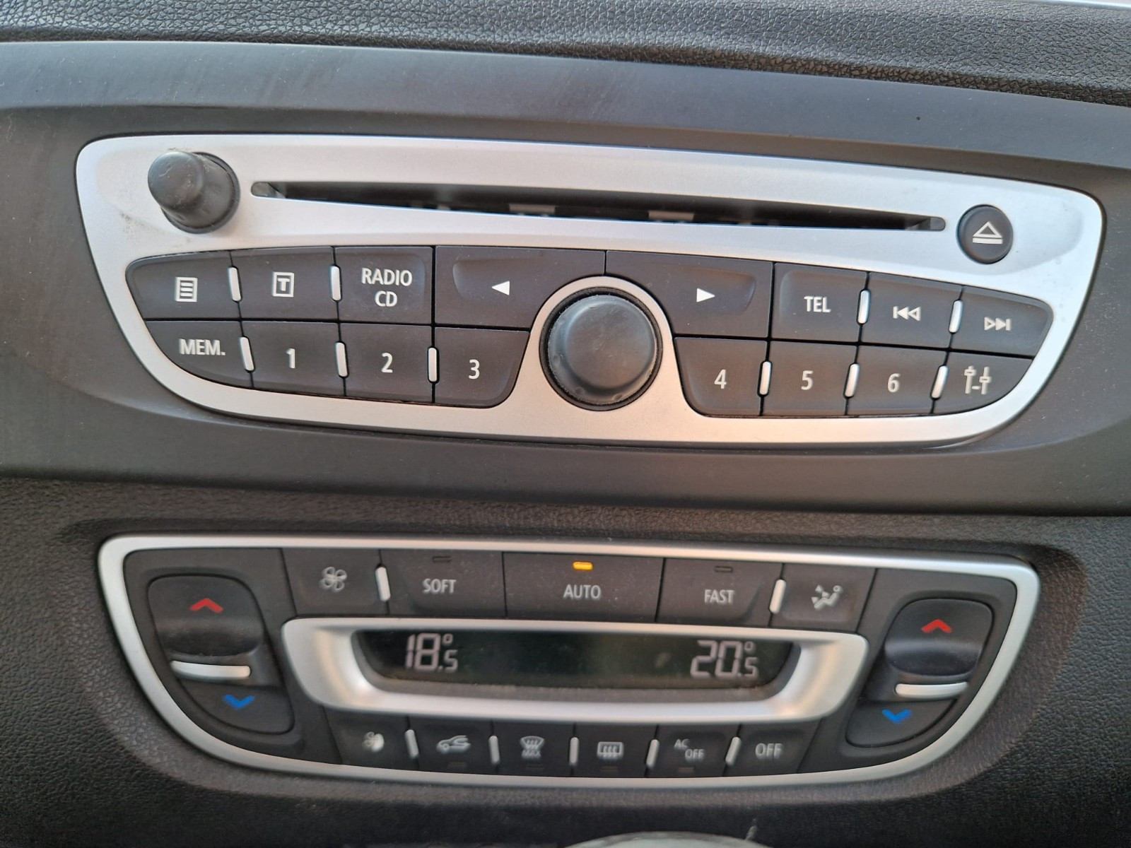 Renault scenic III 5 ptes. Dynamique 1.5 DCI EDC 110CV – GARANTIE 12 MOIS — photo 28