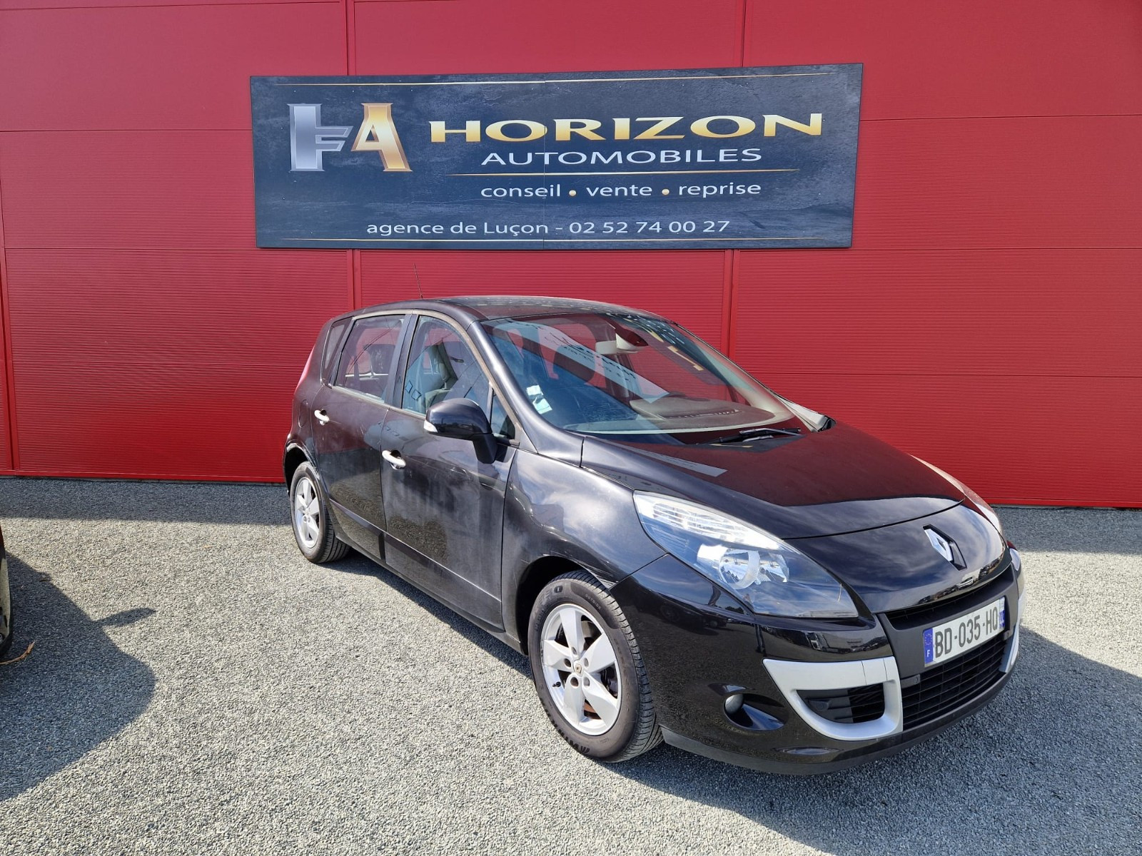 Renault scenic III 5 ptes. Dynamique 1.5 DCI EDC 110CV – GARANTIE 12 MOIS