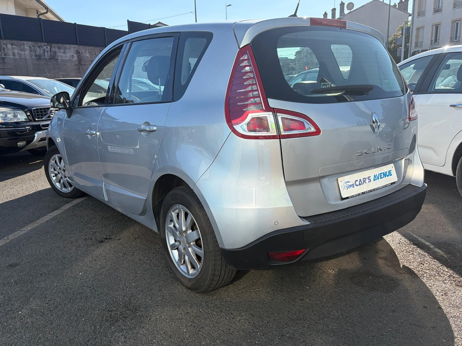 Renault Scénic III Berline 5 ptes - vue 1