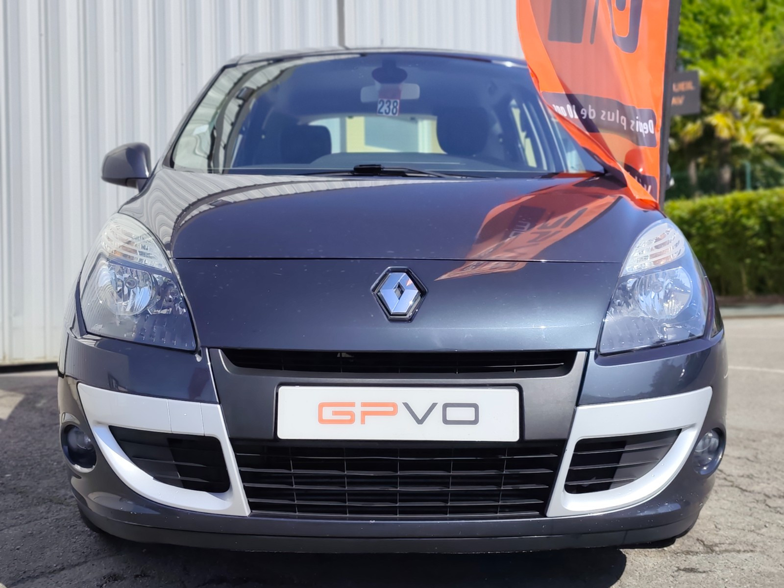 Renault SCENIC III DCI 110 FAP ECO2 DYNAMIQUE EURO 5 EDC - vue 1