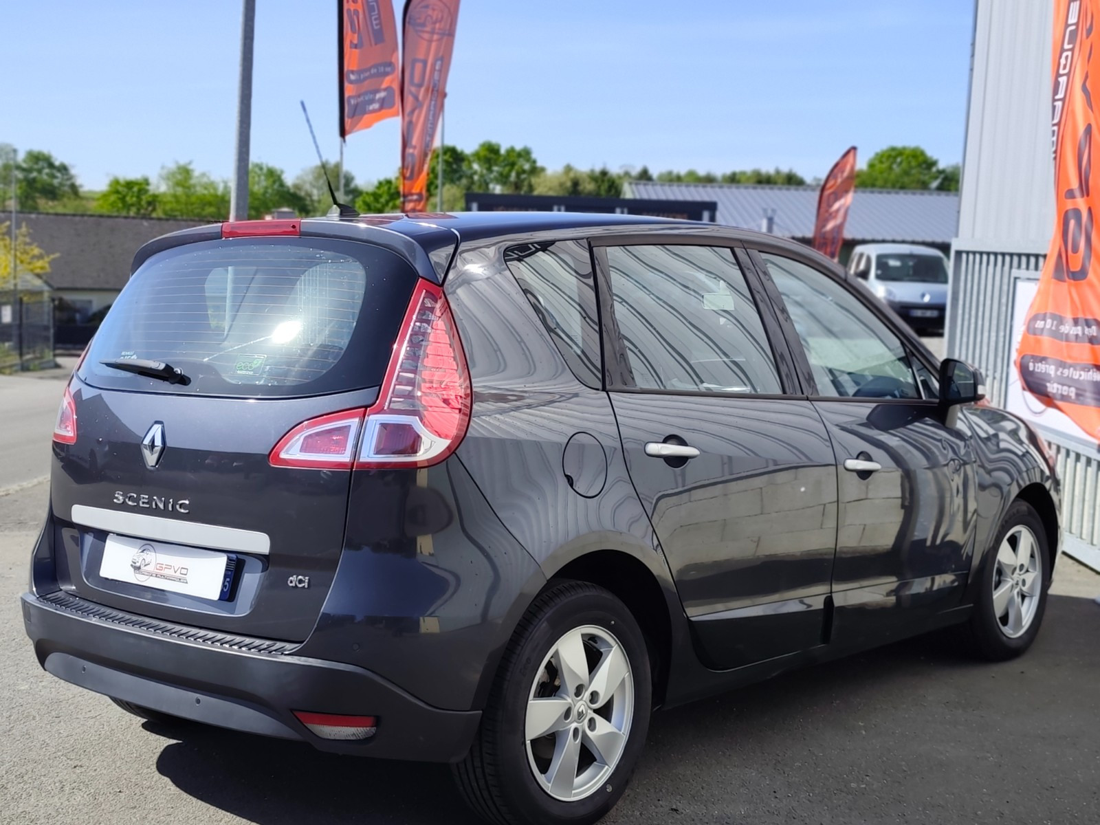 Renault SCENIC III DCI 110 FAP ECO2 DYNAMIQUE EURO 5 EDC - vue 1