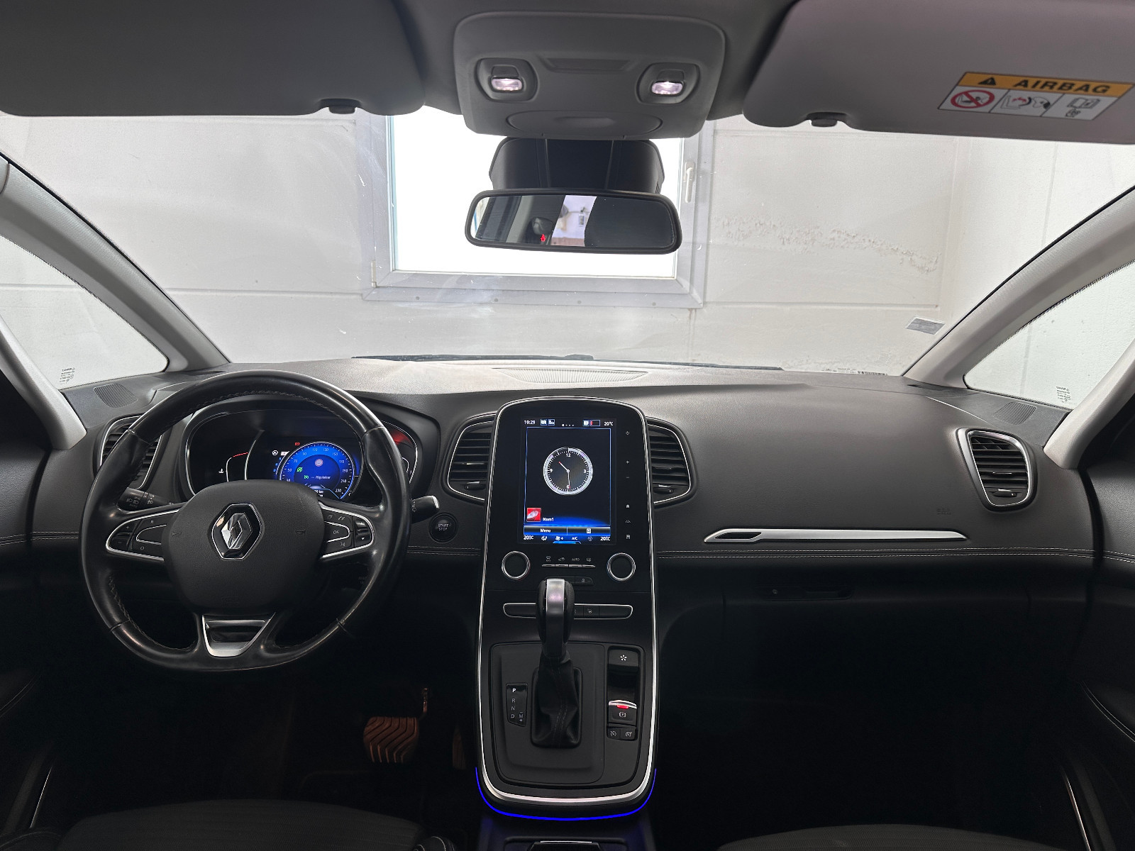 Renault SCÉNIC IV - vue 1