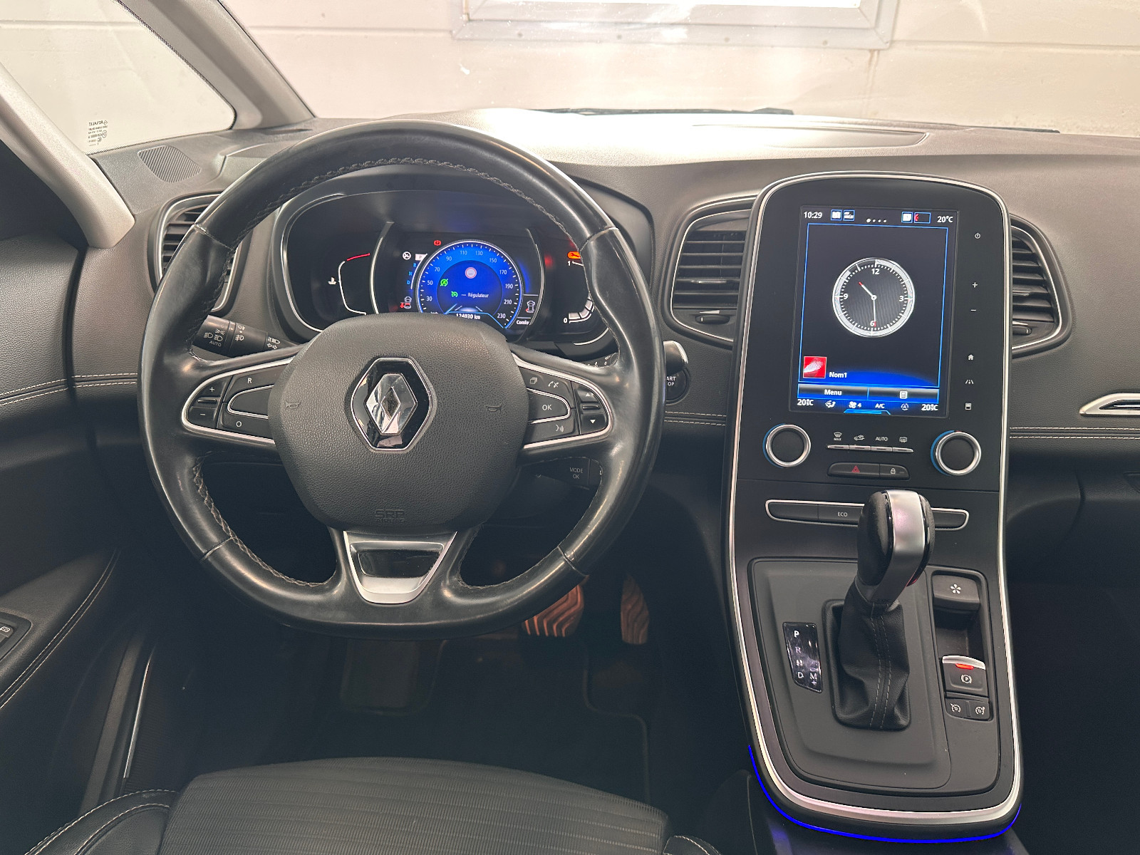 Renault SCÉNIC IV - vue 1