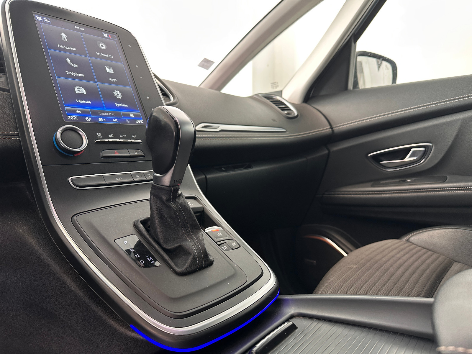 Renault SCÉNIC IV - vue 1