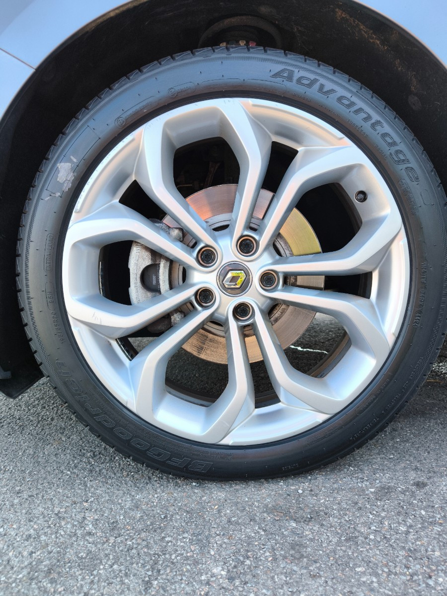 Renault SCÉNIC IV - vue 1