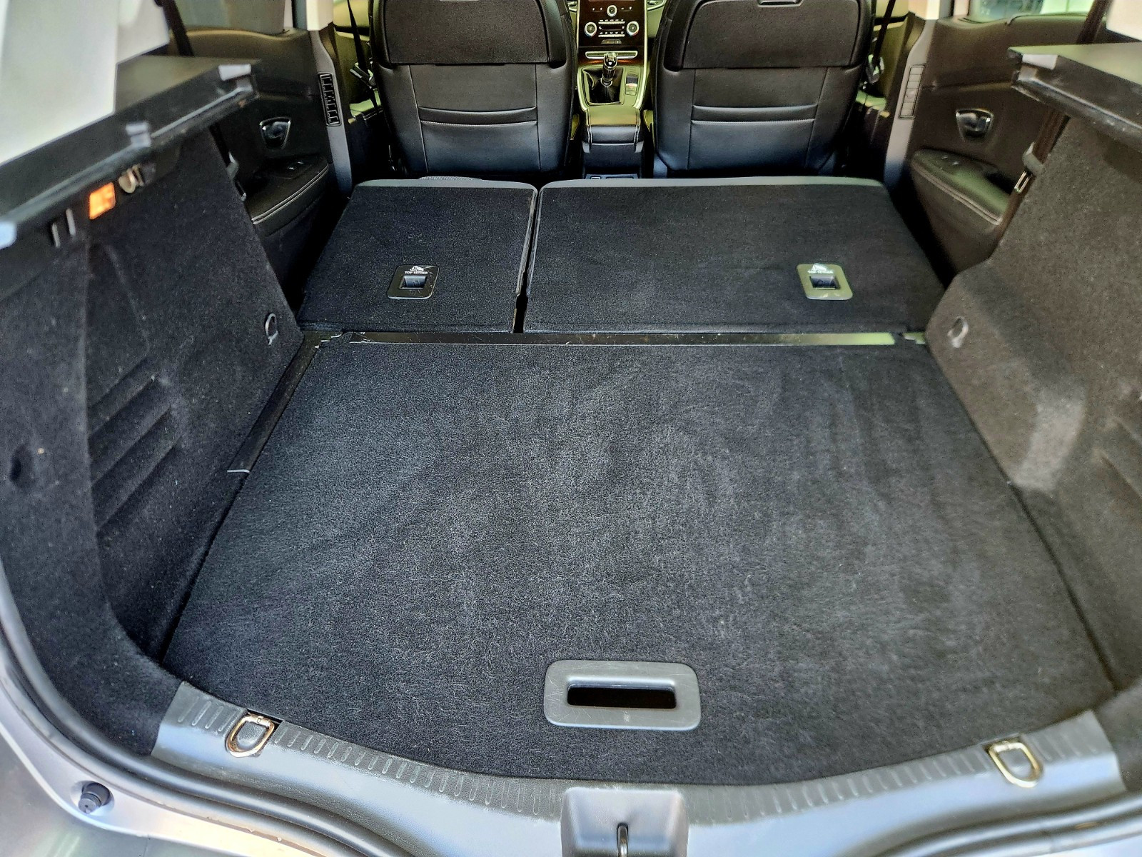 Renault SCÉNIC IV - vue 1