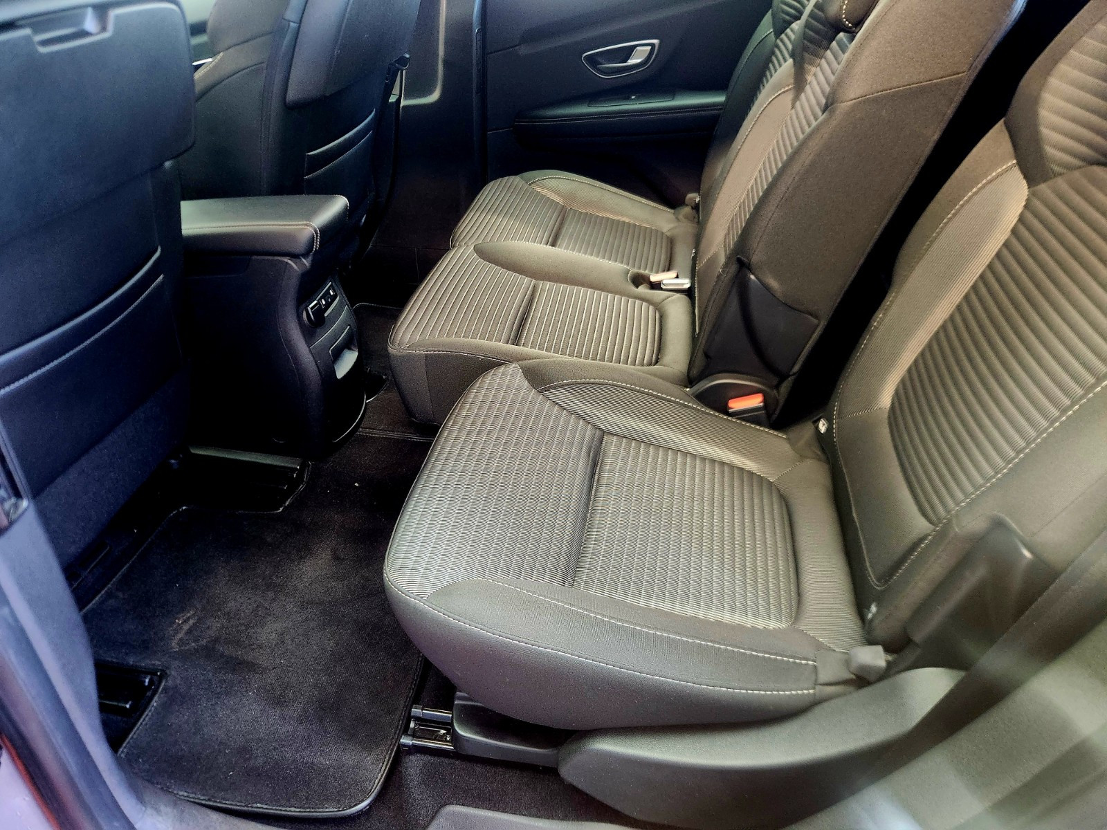 Renault SCÉNIC IV - vue 1