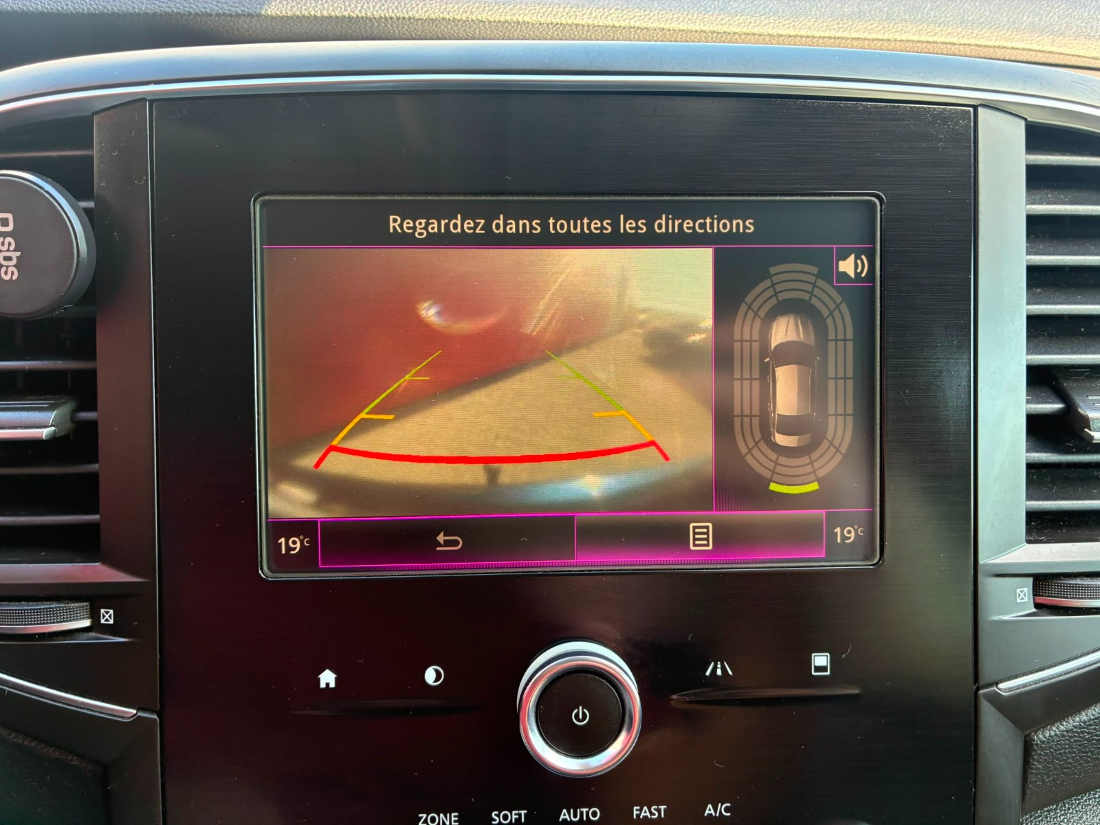 Renault Talisman BUISNESS 1.5 DCI 110CV – GARANTIE 12 MOIS — photo 32