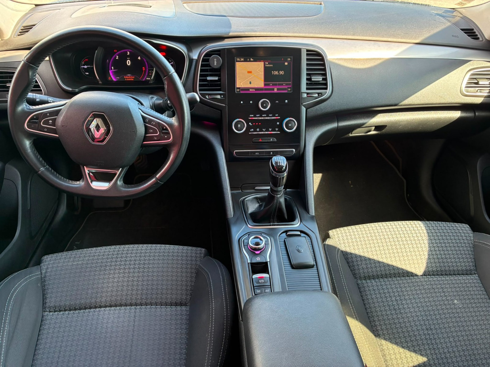 Renault Talisman BUISNESS 1.5 DCI 110CV – GARANTIE 12 MOIS — photo 18