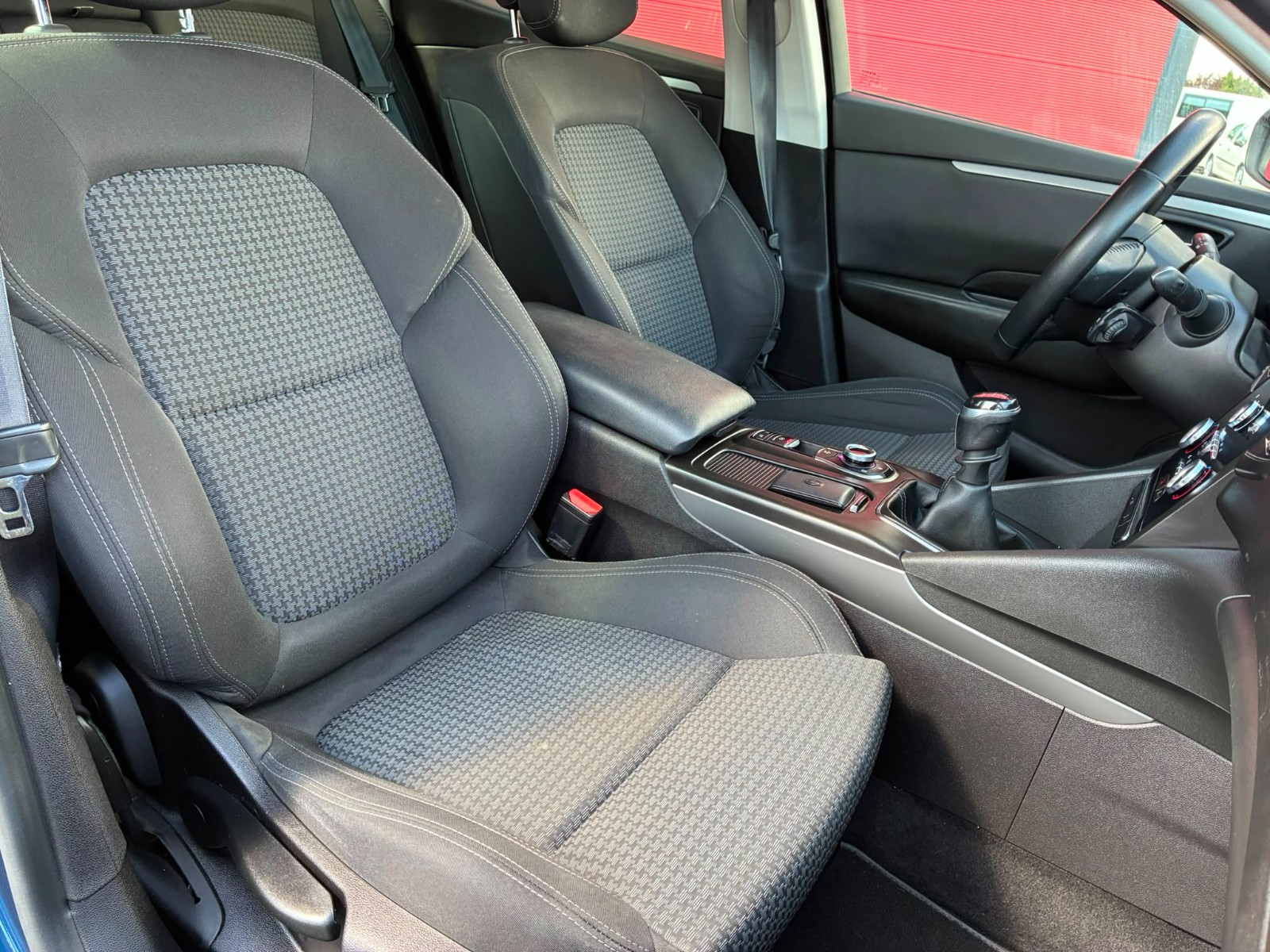 Renault Talisman BUISNESS 1.5 DCI 110CV – GARANTIE 12 MOIS — photo 24