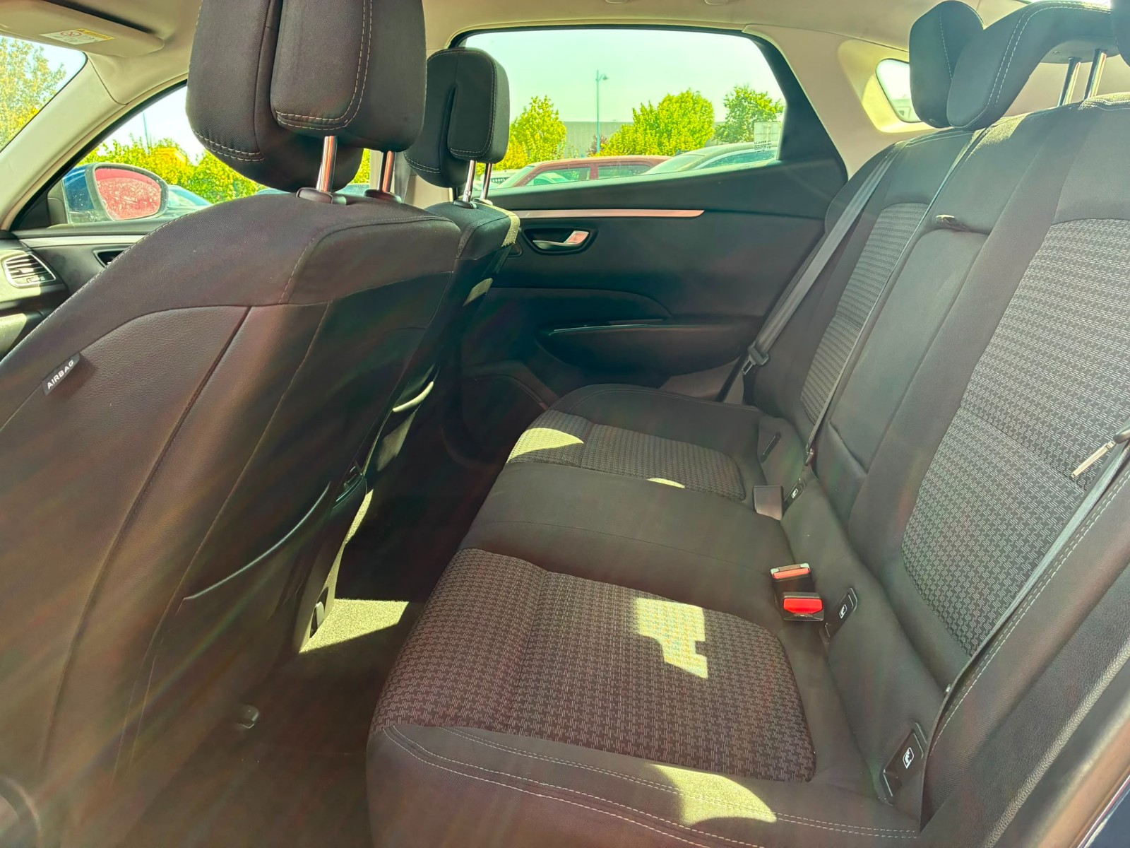 Renault Talisman BUISNESS 1.5 DCI 110CV – GARANTIE 12 MOIS — photo 38