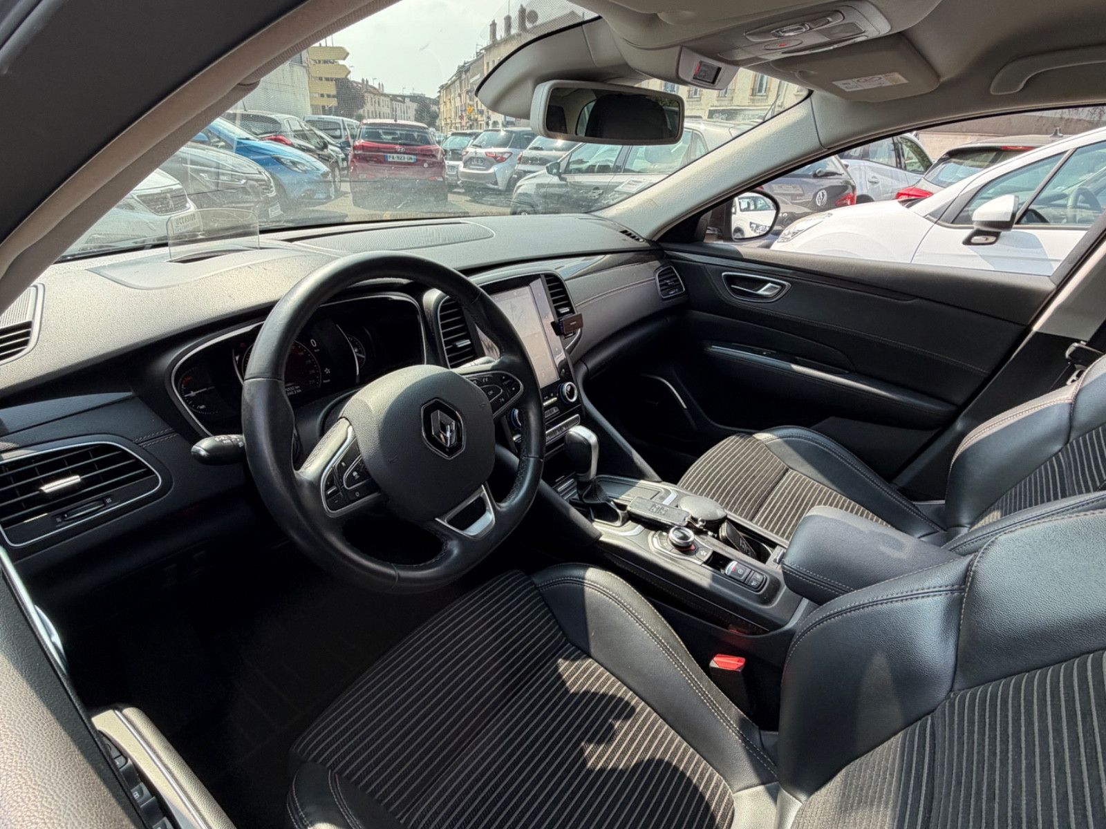 Renault TALISMAN ESTATE - vue 1
