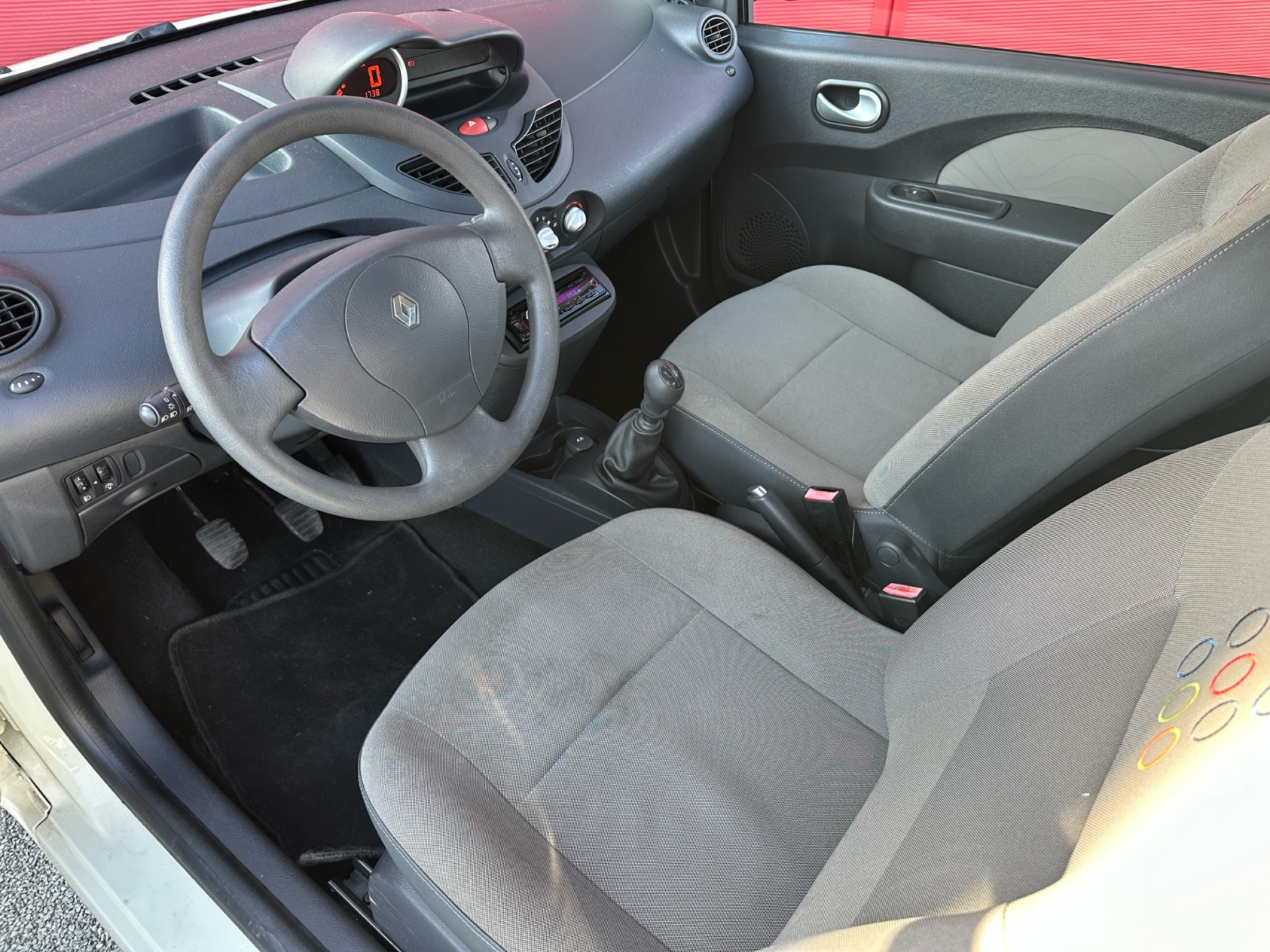 Renault TWINGO I 1.2 75 CH -GARANTIE 12 MOIS — photo 9