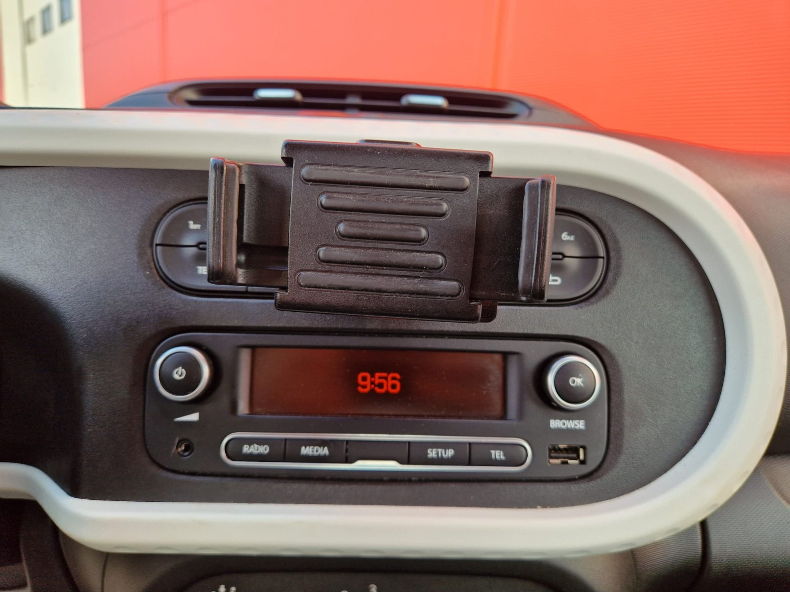 Renault TWINGO III PH 2 1.0 65CV – GARANTIE 12 MOIS — photo 25